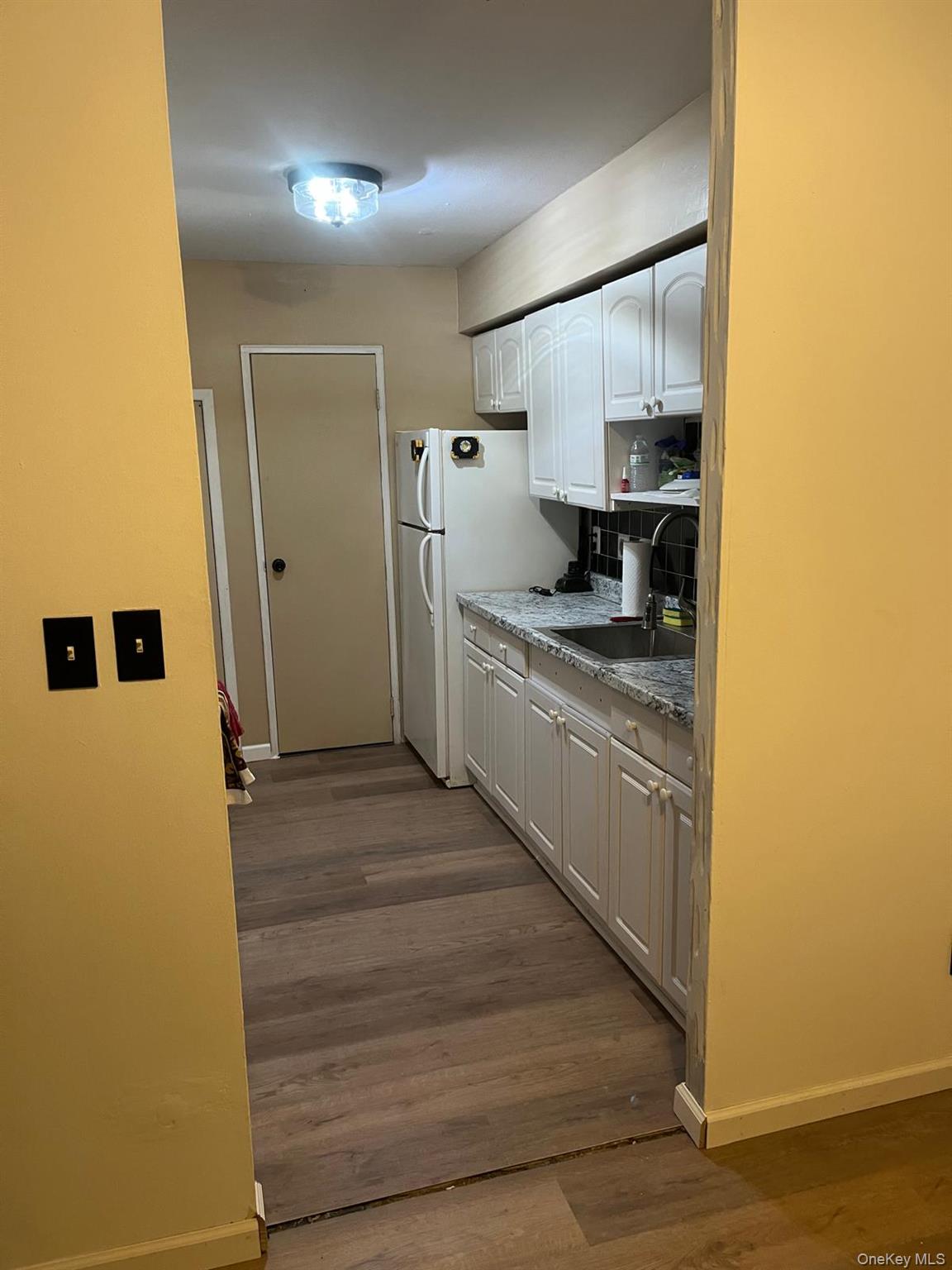 2 Williamsburg Court # C, Ridge, NY 11961