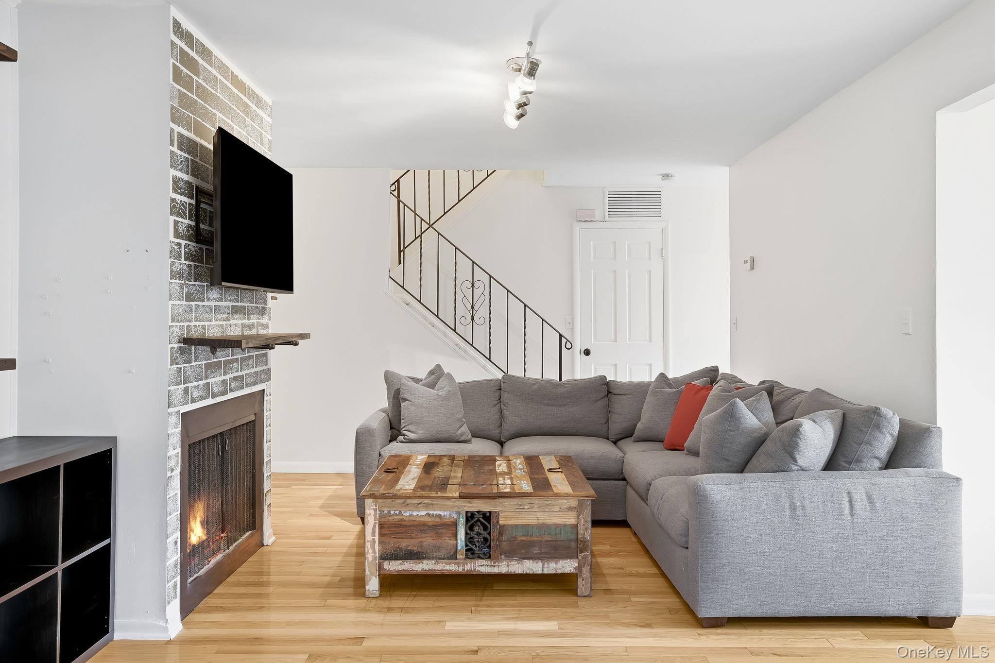 25 Barker Street # 315, Mount Kisco, NY 10549