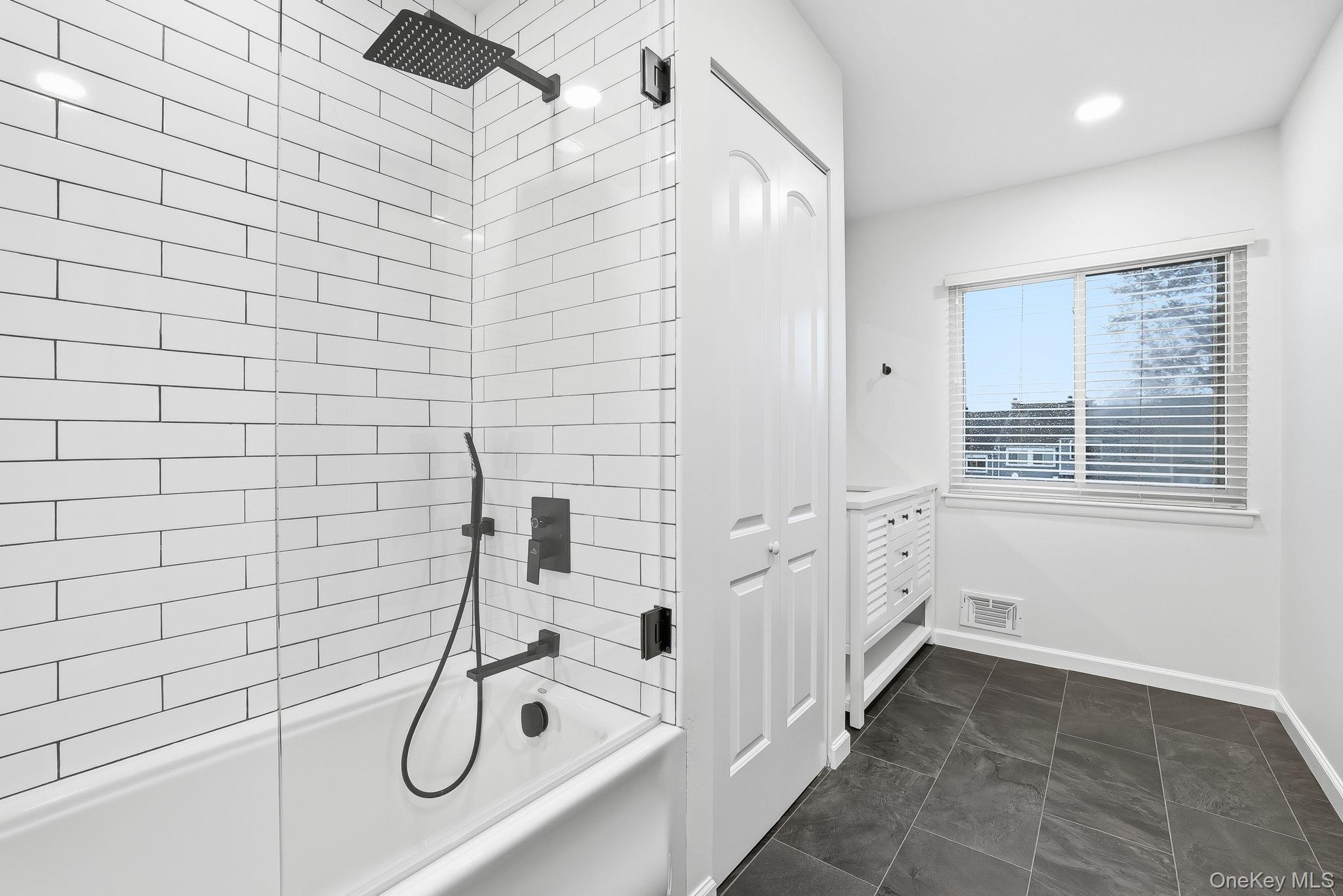 25 Barker Street # 315, Mount Kisco, NY 10549