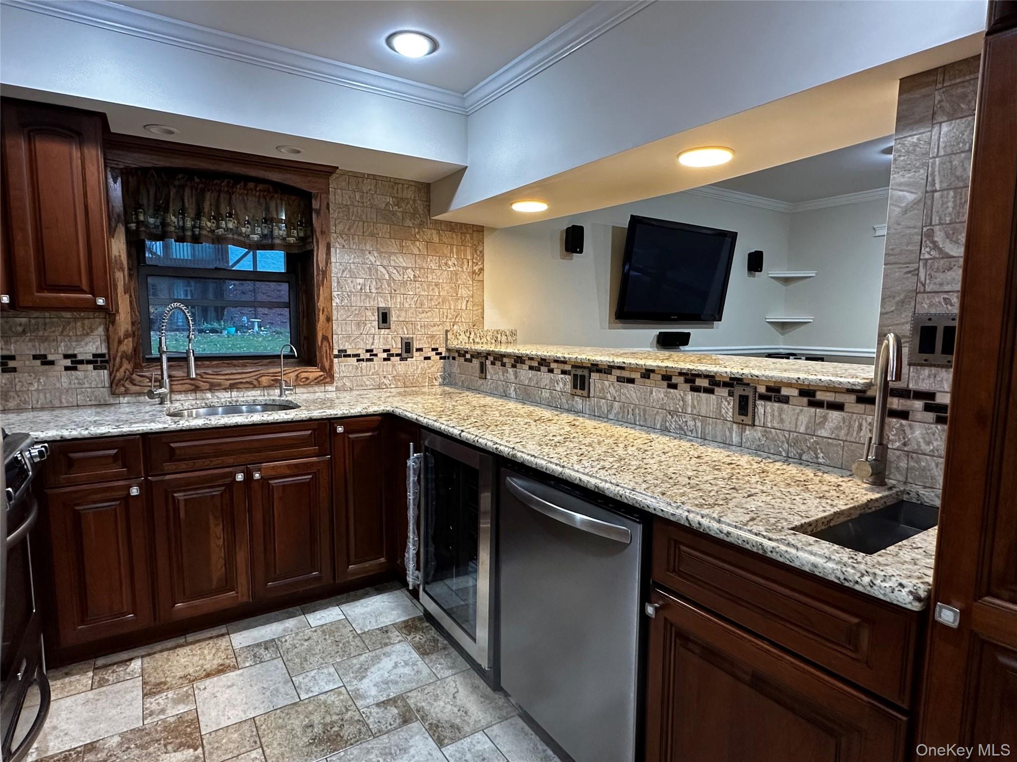 128 Bailey Court # 128, Middle Island, NY 11953