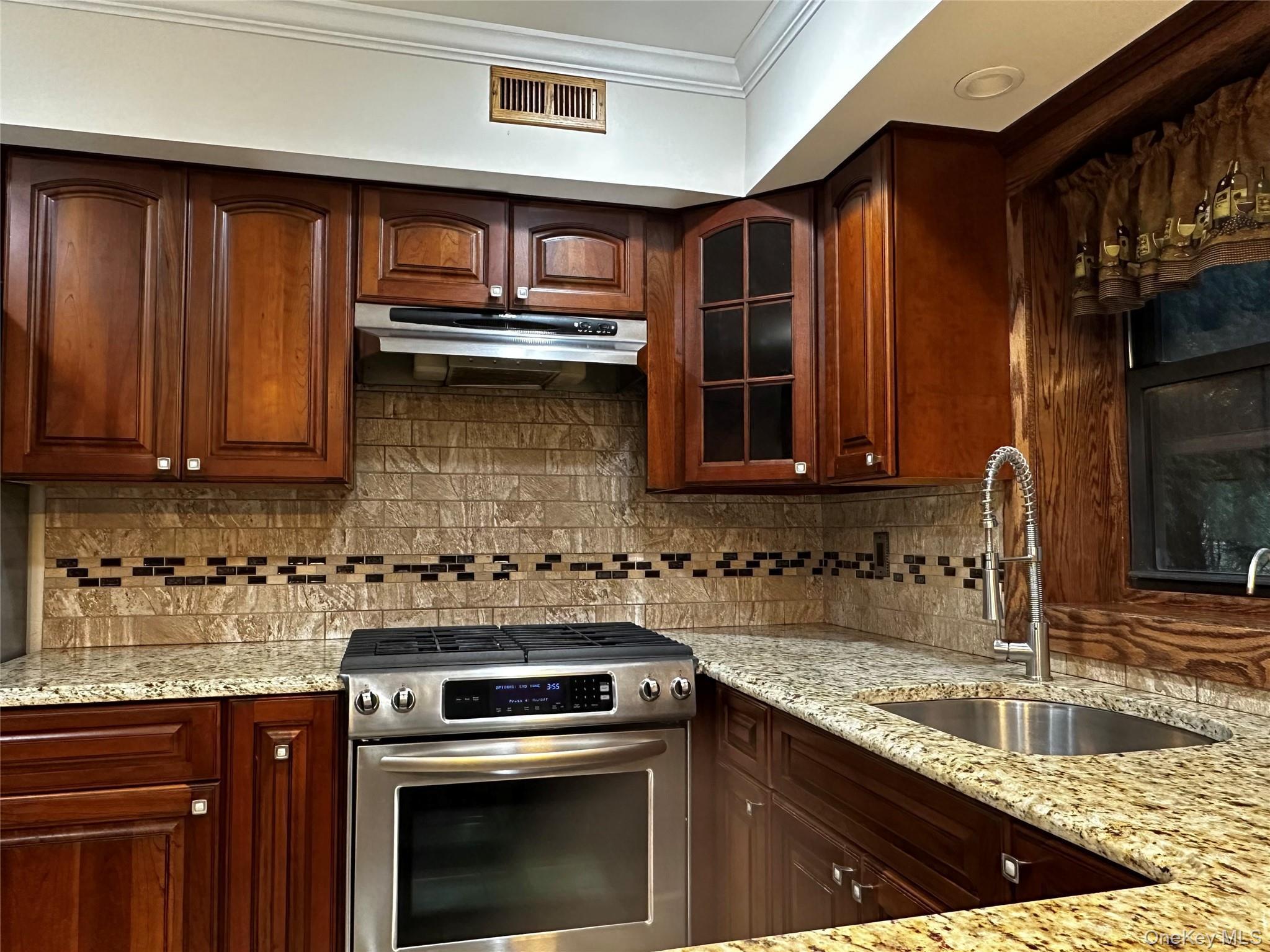 128 Bailey Court # 128, Middle Island, NY 11953