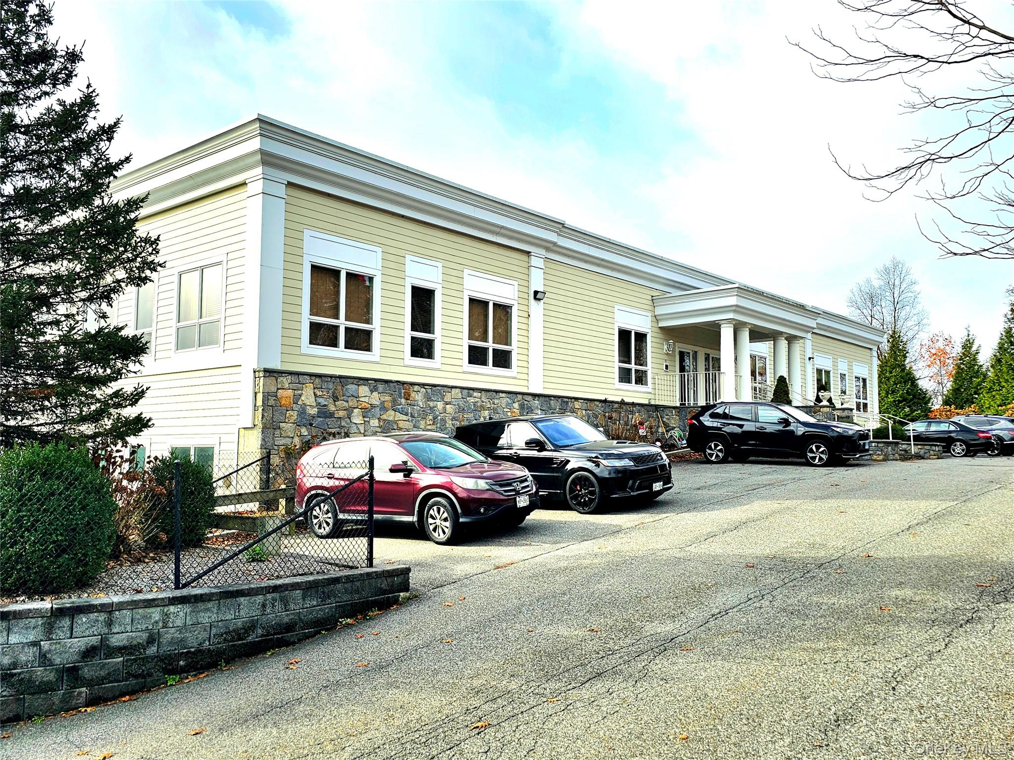 7 Sutton Place # Lower Level Back, Brewster, NY 10509