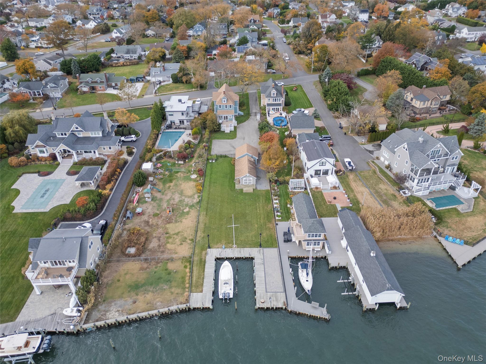 314 Ocean Avenue, Amityville, NY 11701