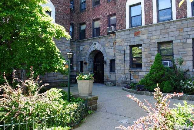 77-20 Austin # 2C, Forest Hills, NY 11375