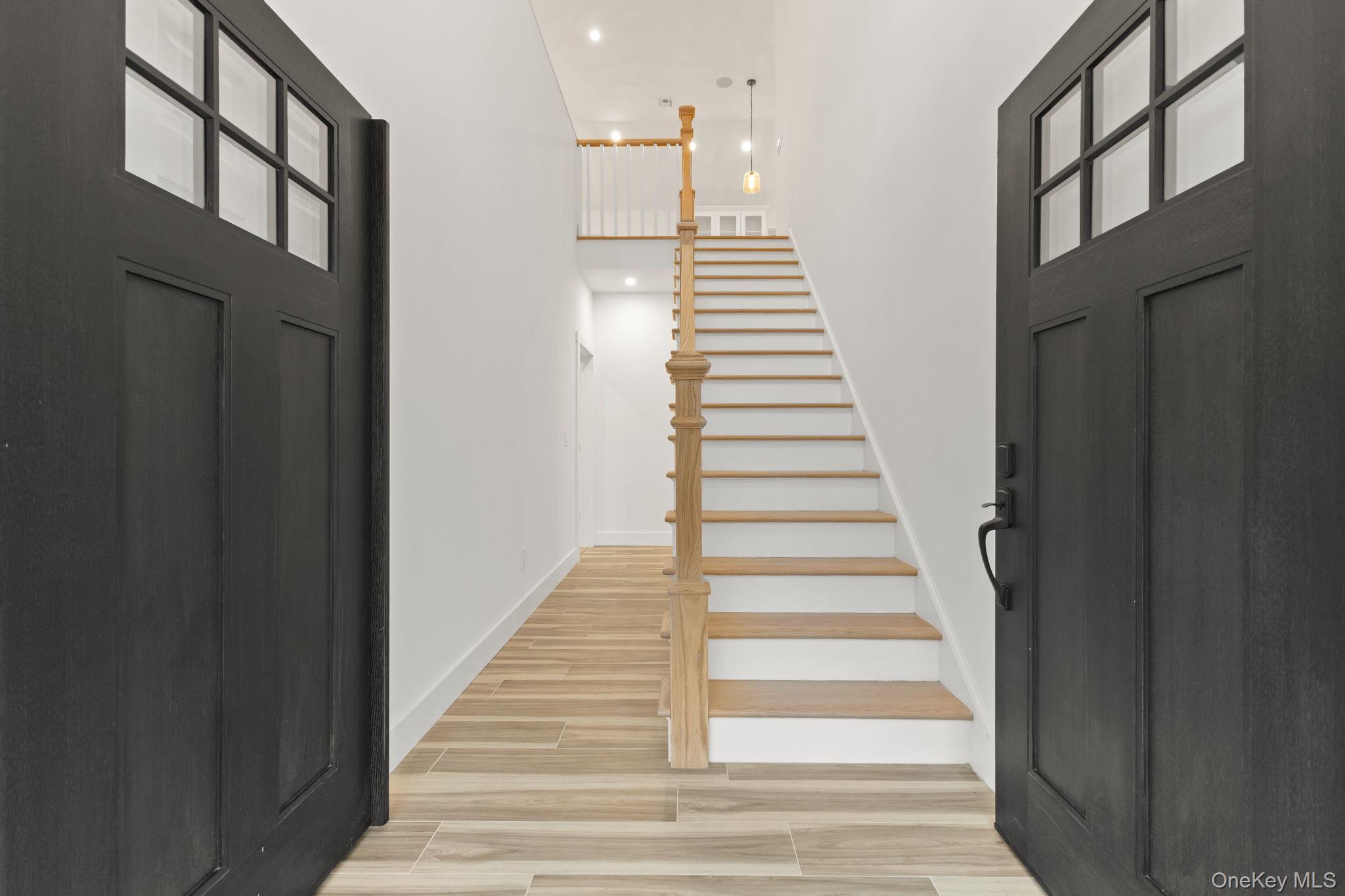 14 Foxwood Terrace E, Patterson, NY 12563