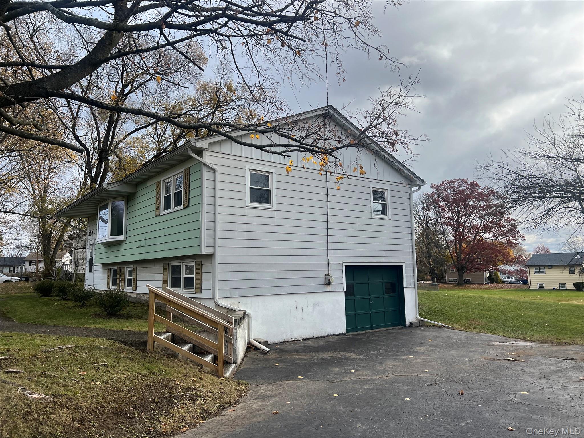 26 Coach Lane, Newburgh, NY 12550
