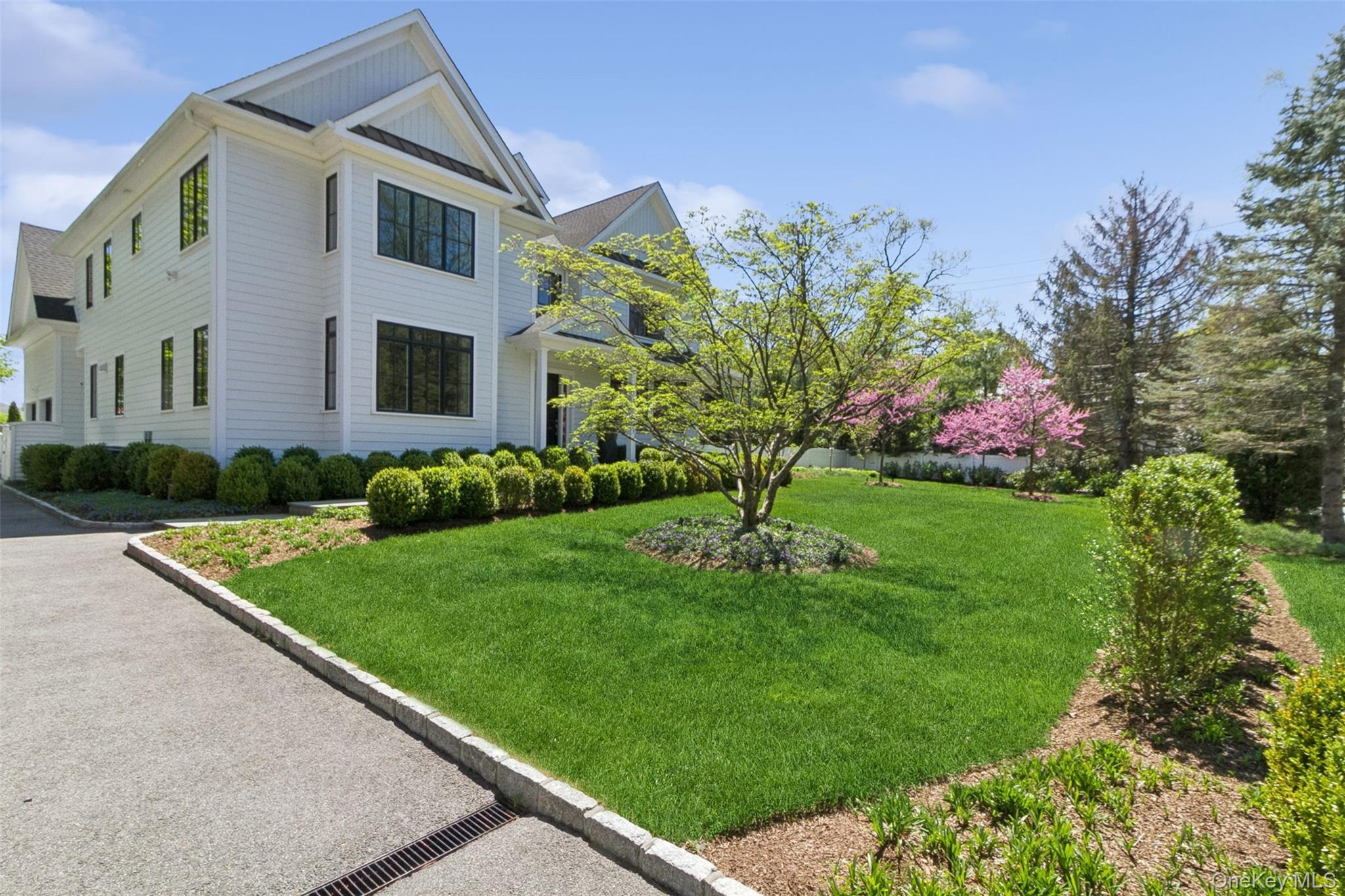 1 Stonewall Lane, Mamaroneck, NY 10543