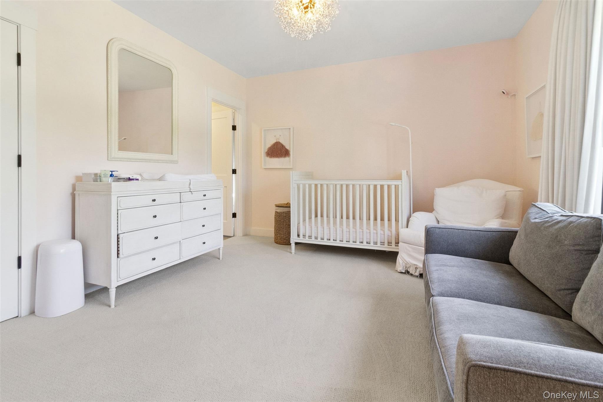 1 Stonewall Lane, Mamaroneck, NY 10543