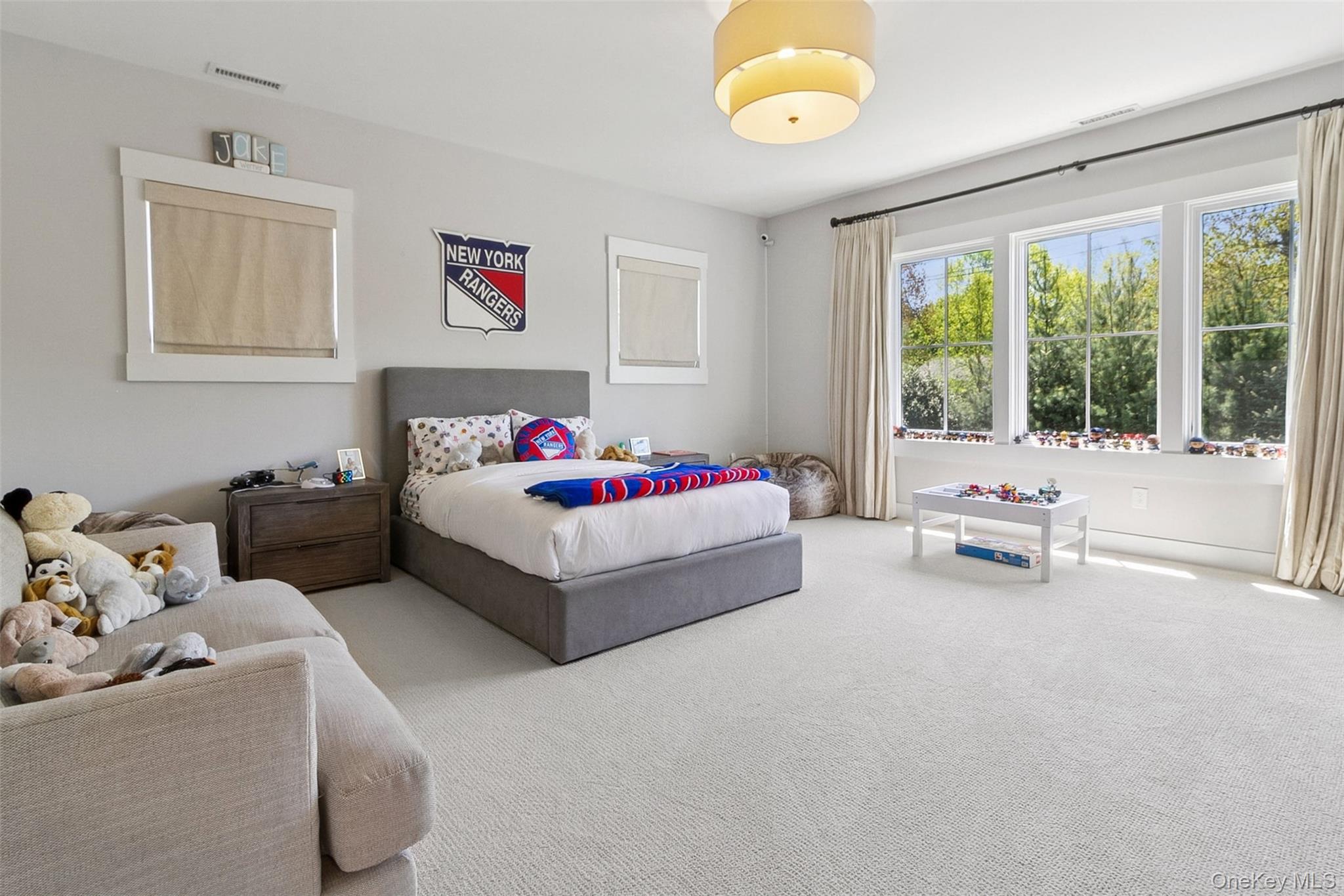 1 Stonewall Lane, Mamaroneck, NY 10543