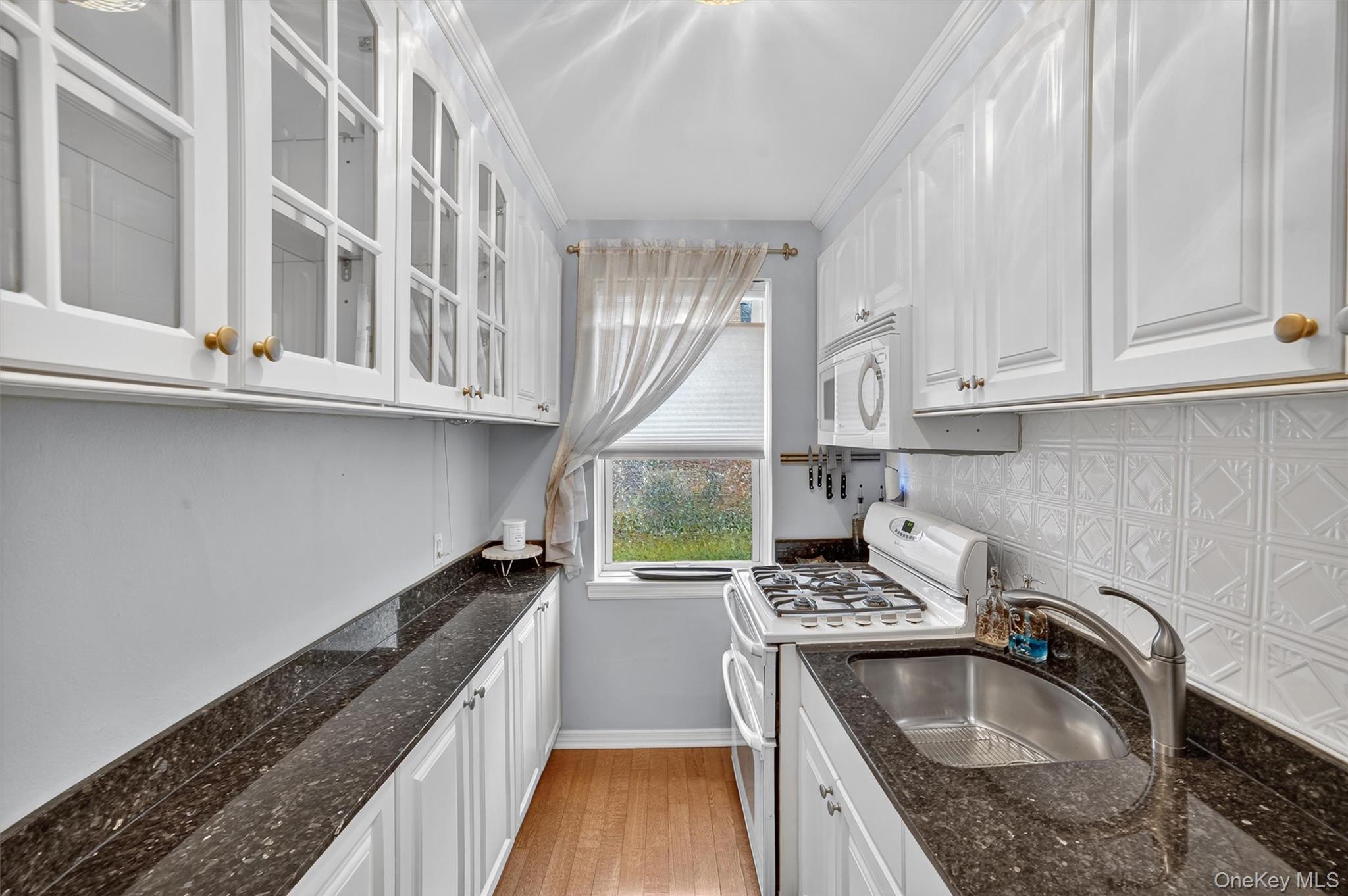 14 S Broadway # 12-1A, Irvington, NY 10533