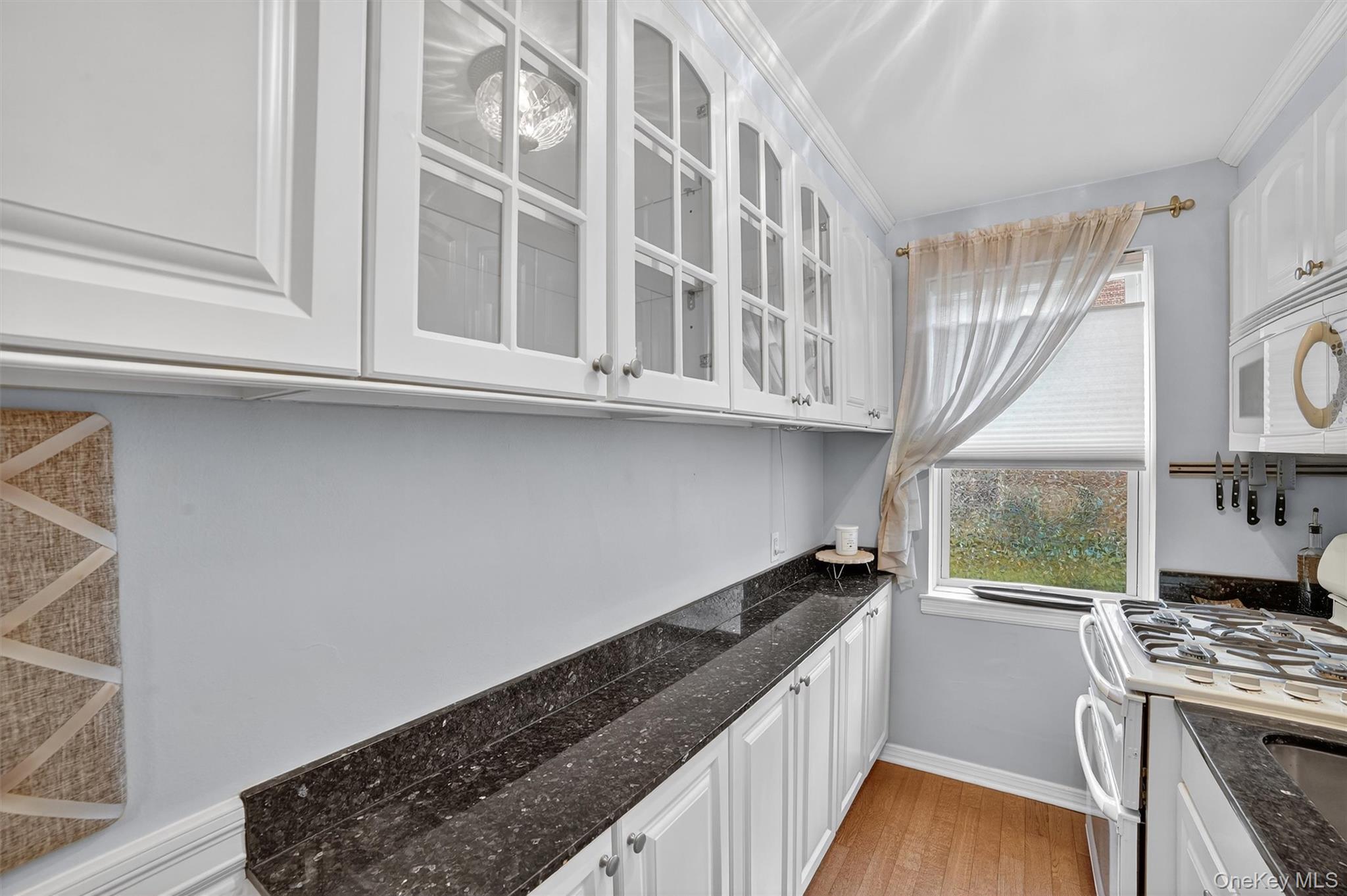 14 S Broadway # 12-1A, Irvington, NY 10533