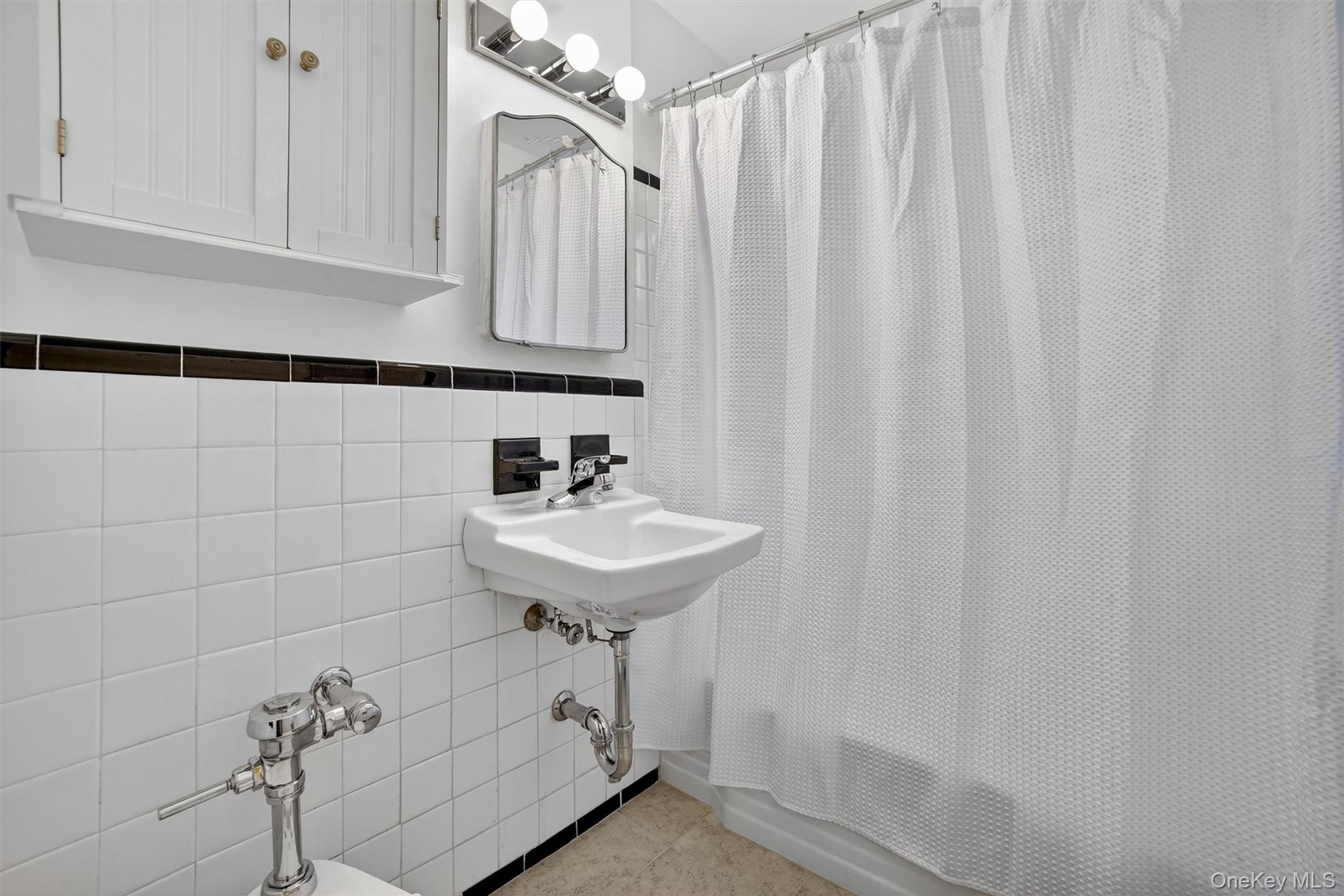 14 S Broadway # 12-1A, Irvington, NY 10533