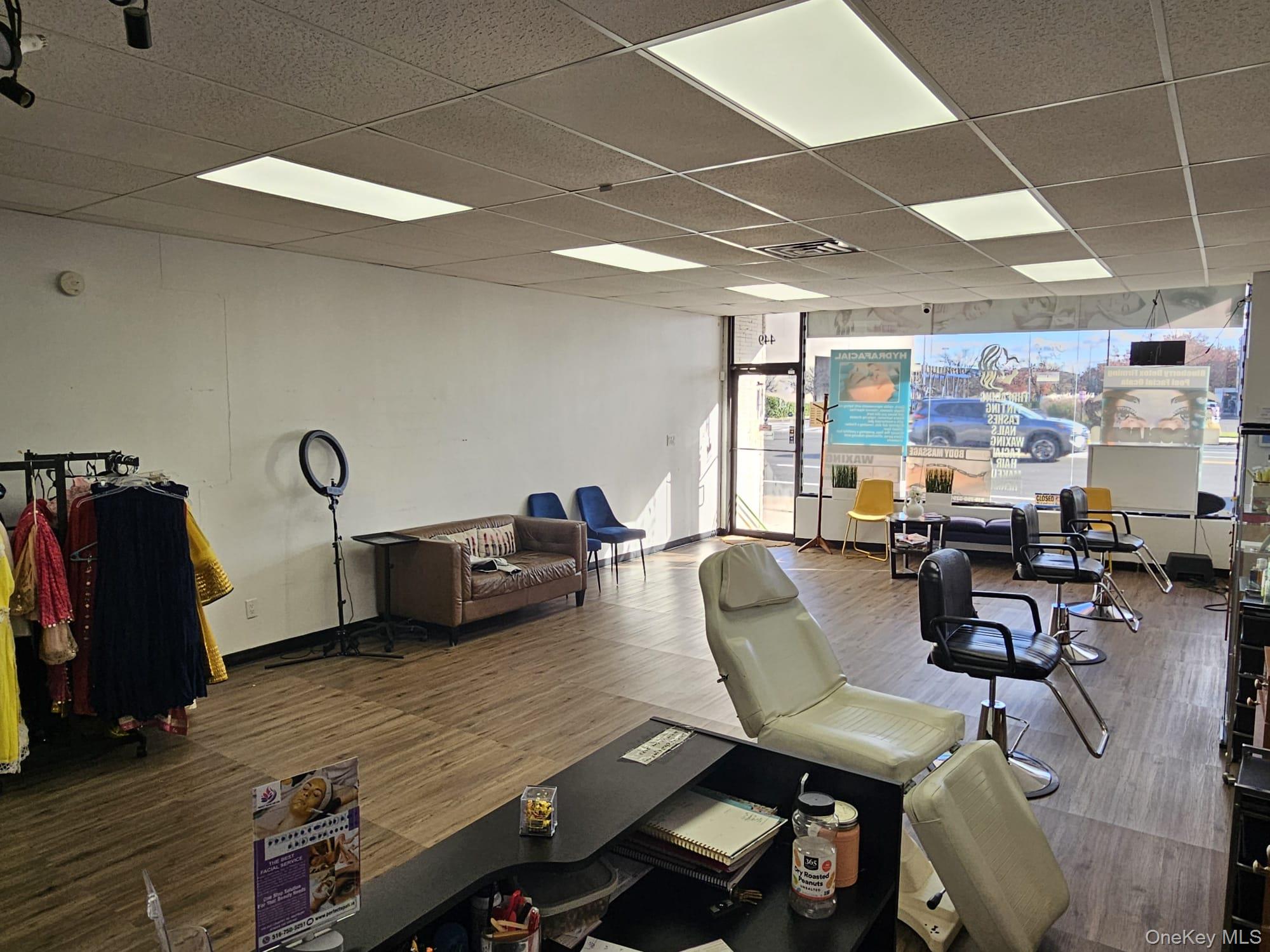 449 Old Country Road, Westbury, NY 11590