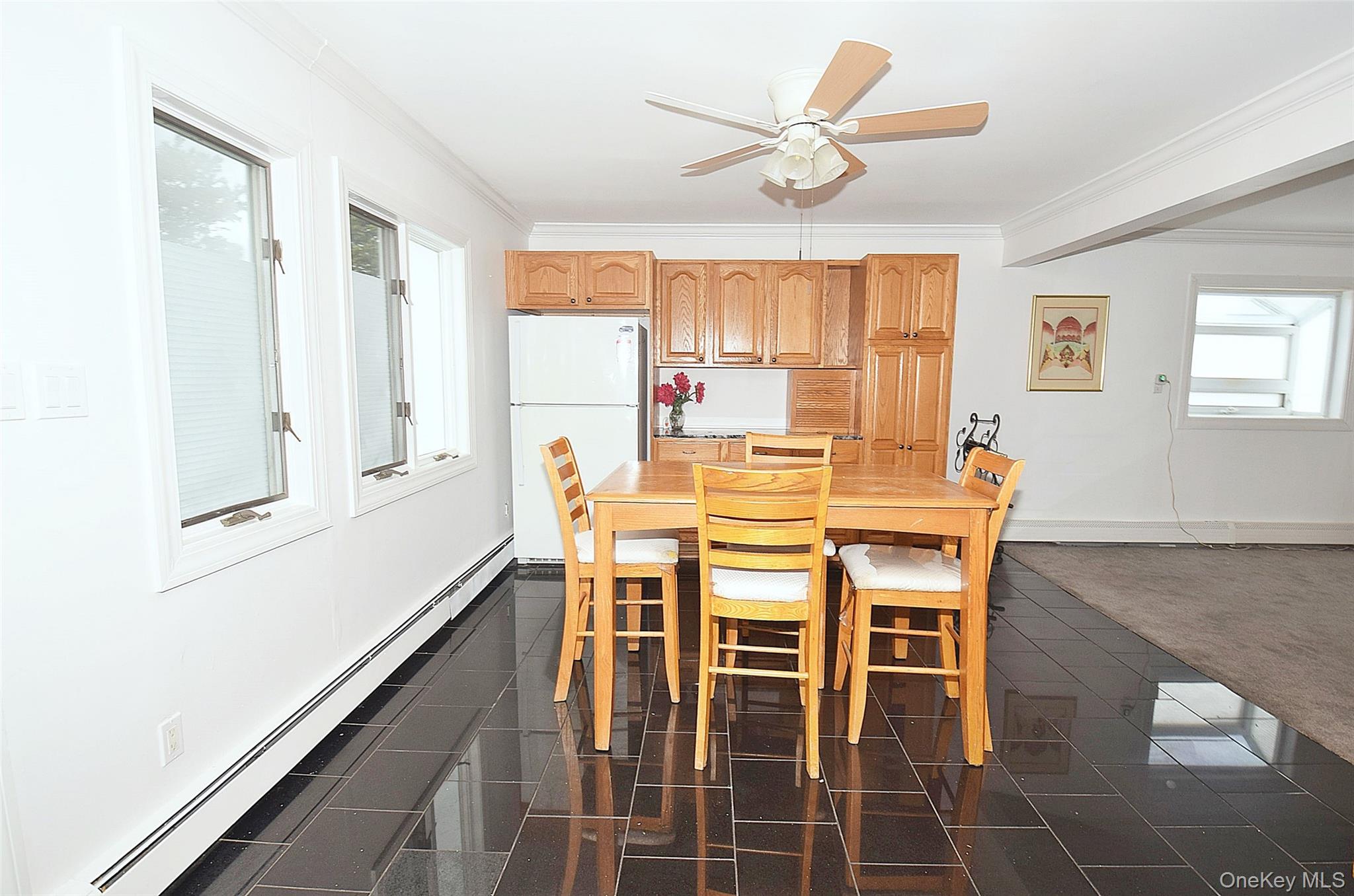 87 Parkside Drive N, Levittown, NY 11756