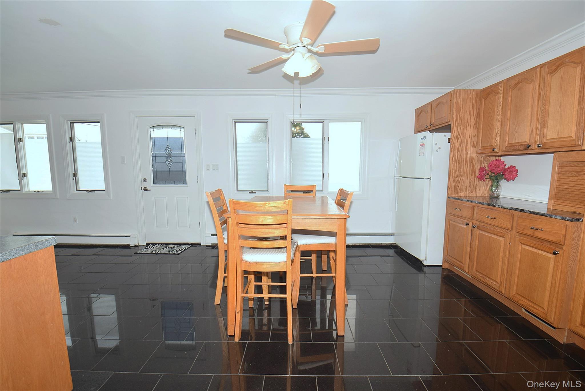 87 Parkside Drive N, Levittown, NY 11756