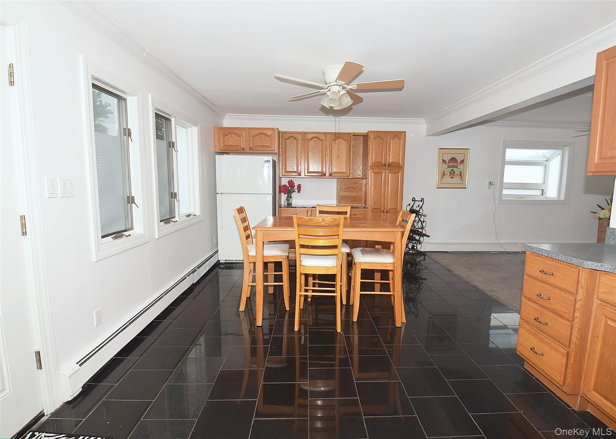 87 Parkside Drive N, Levittown, NY 11756