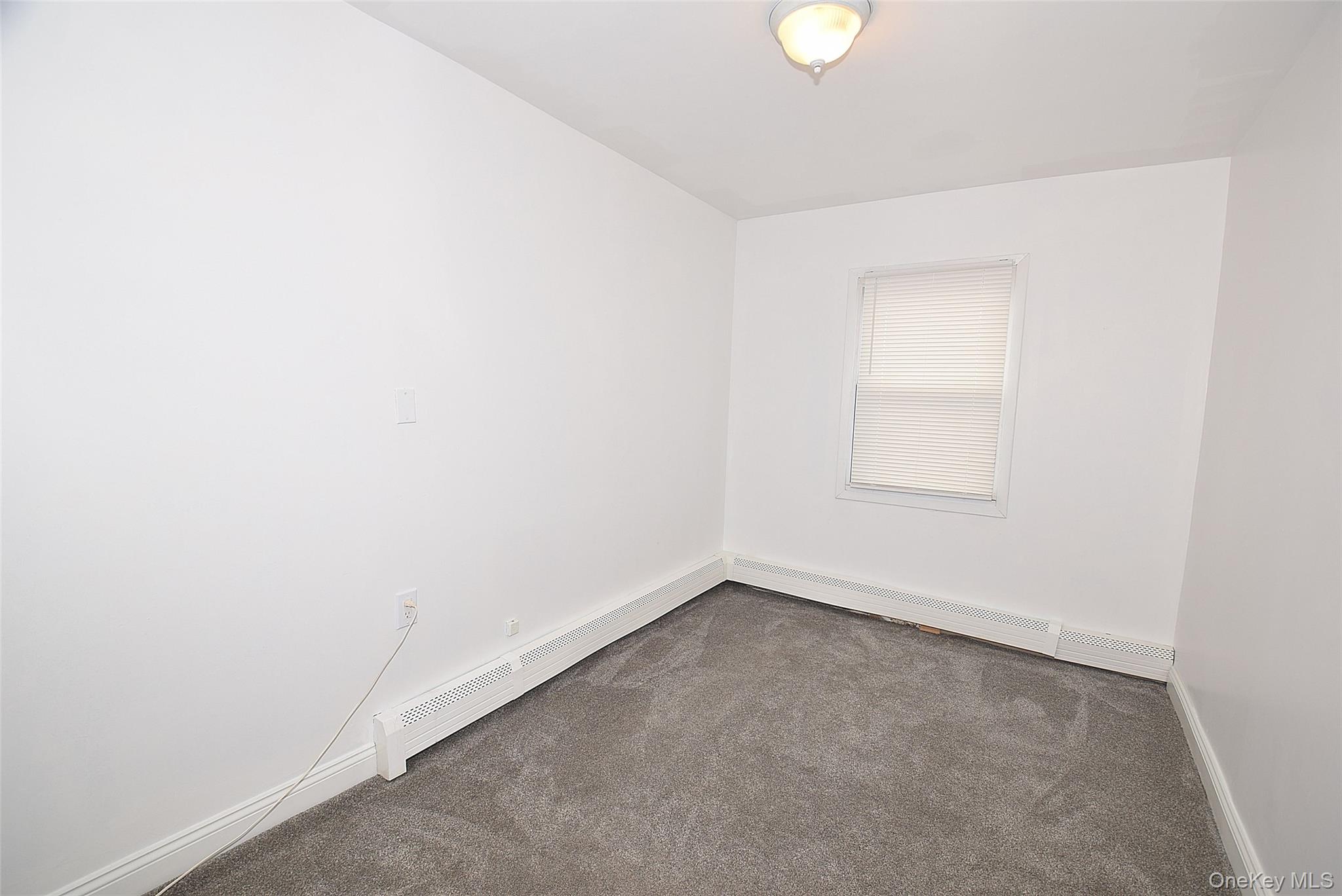 87 Parkside Drive N, Levittown, NY 11756