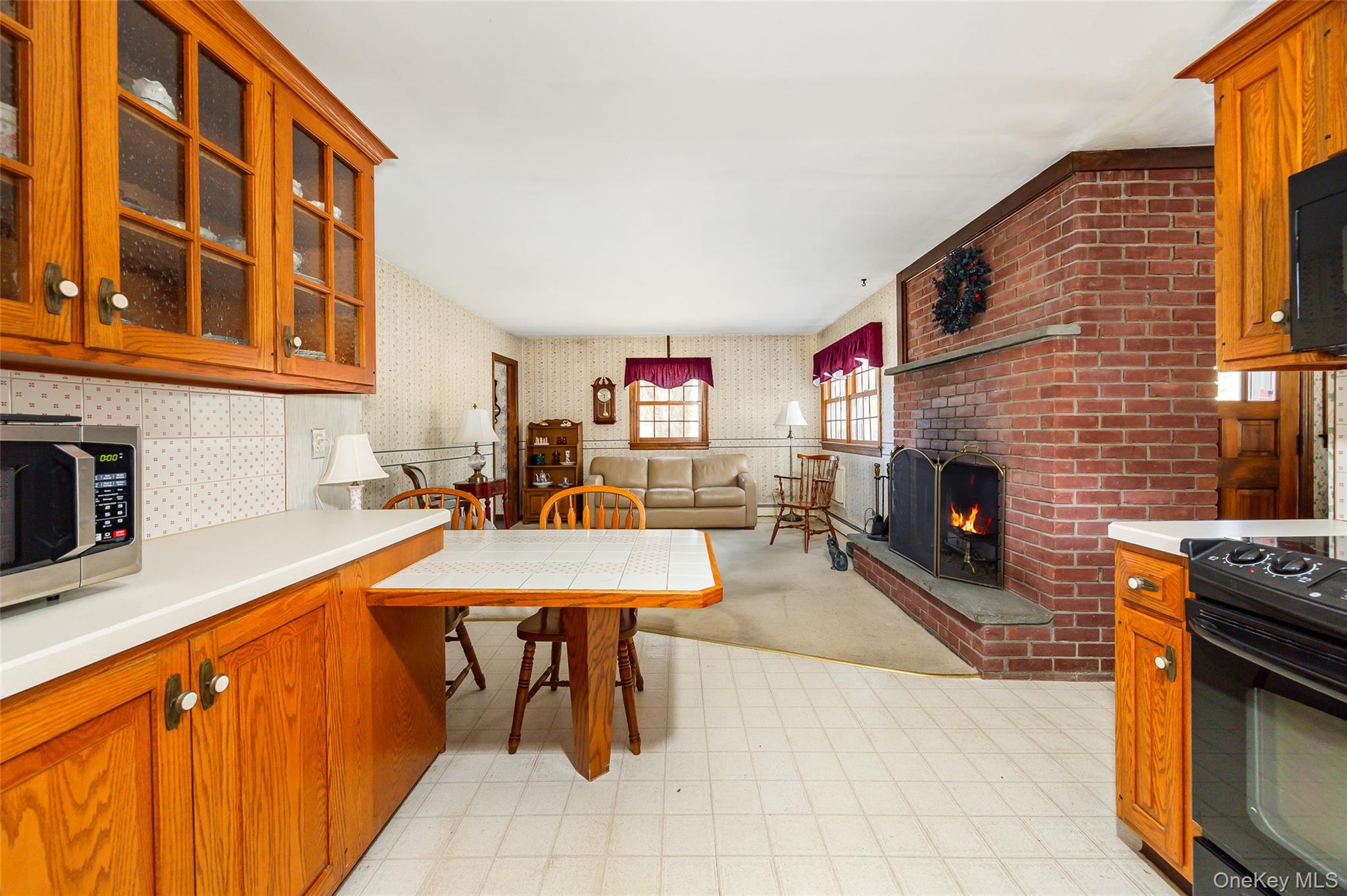 4 McAllister Drive, Pleasant Valley, NY 12569