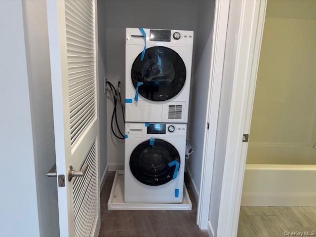 227 4th Avenue # 306E, Bay Shore, NY 11706