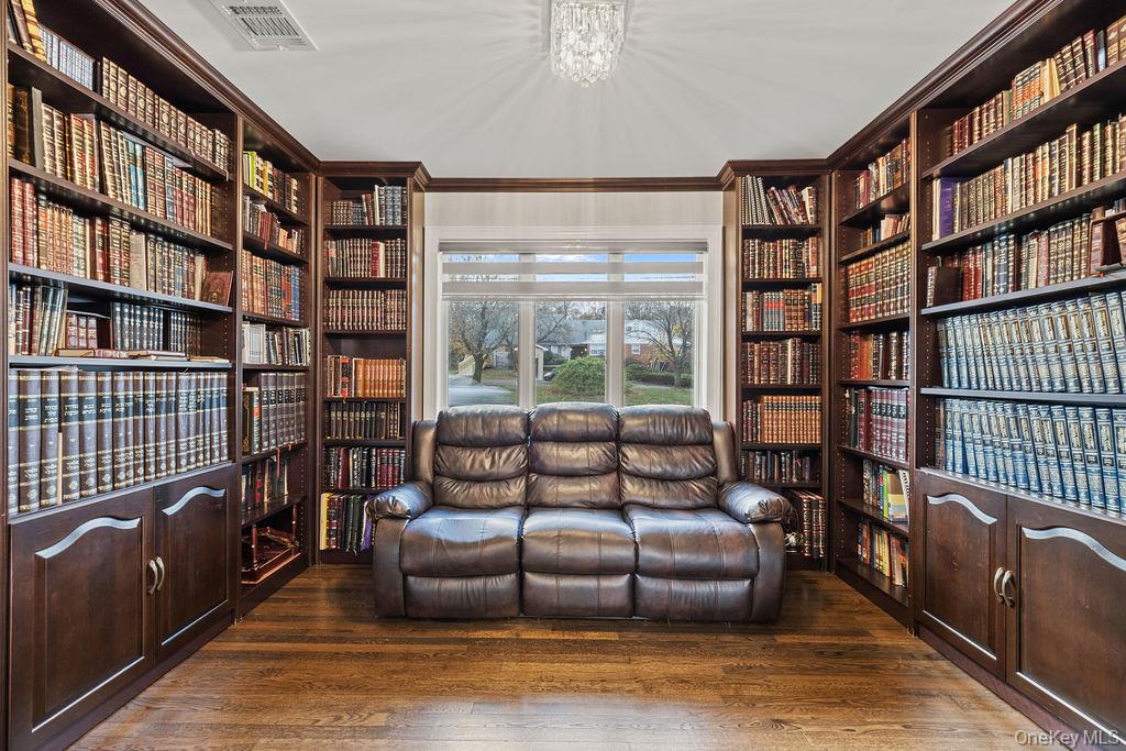 104 W Maple Avenue, Monsey, NY 10952