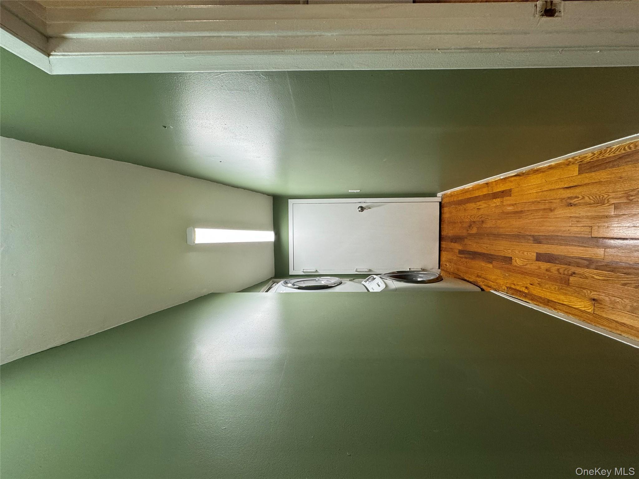 9 Harper Court, Bronx, NY 10466