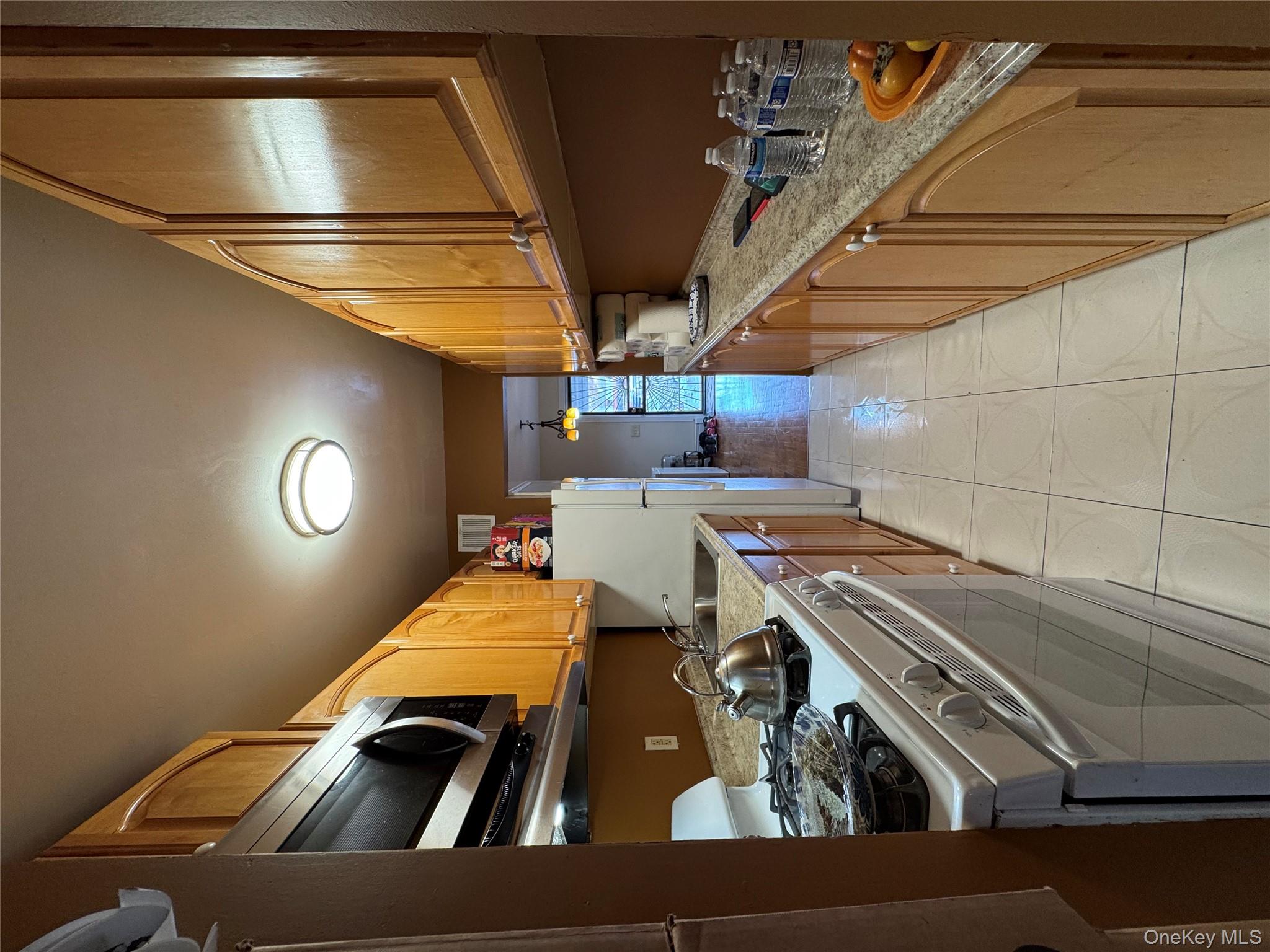 9 Harper Court, Bronx, NY 10466