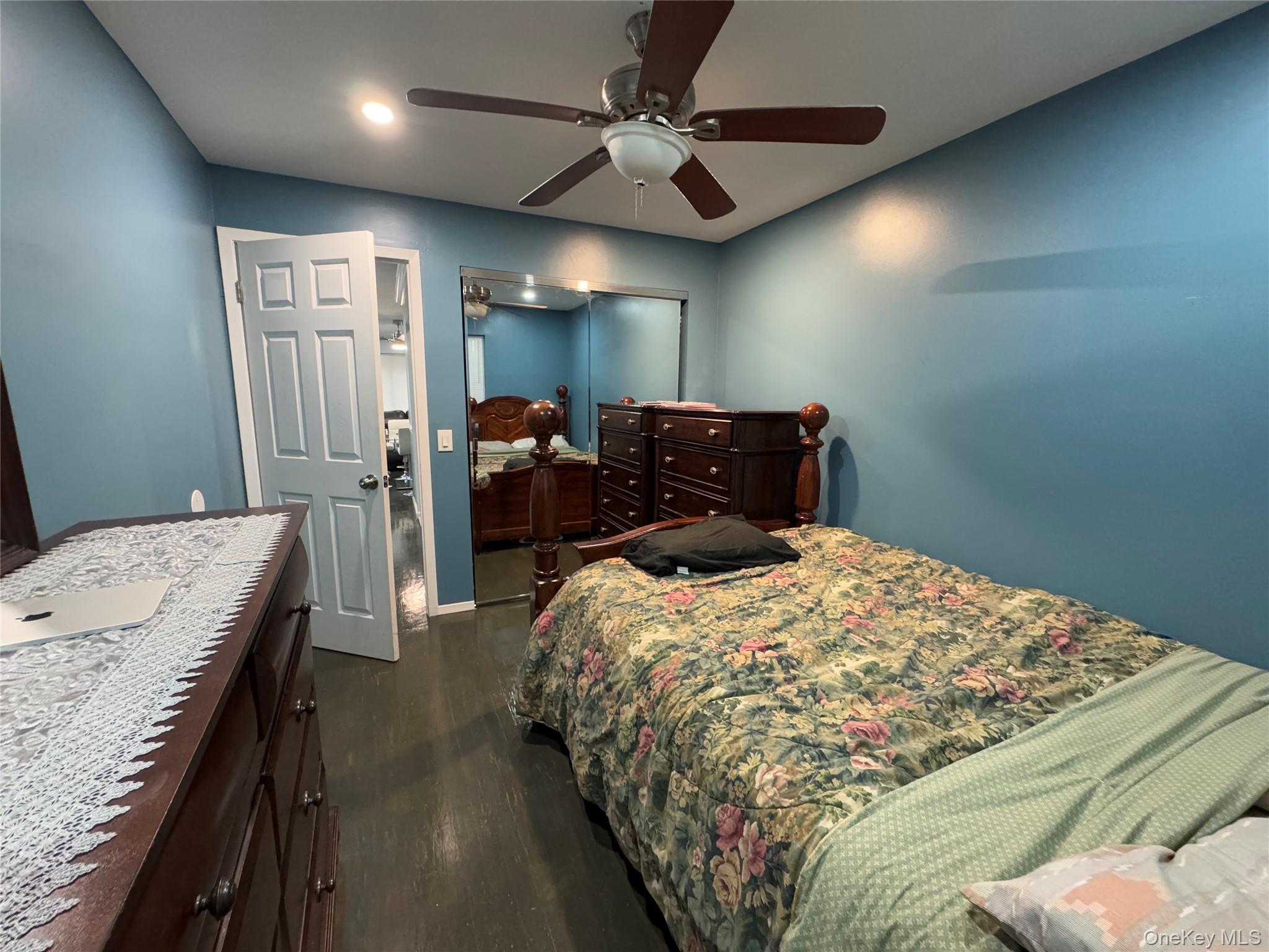 9 Harper Court, Bronx, NY 10466