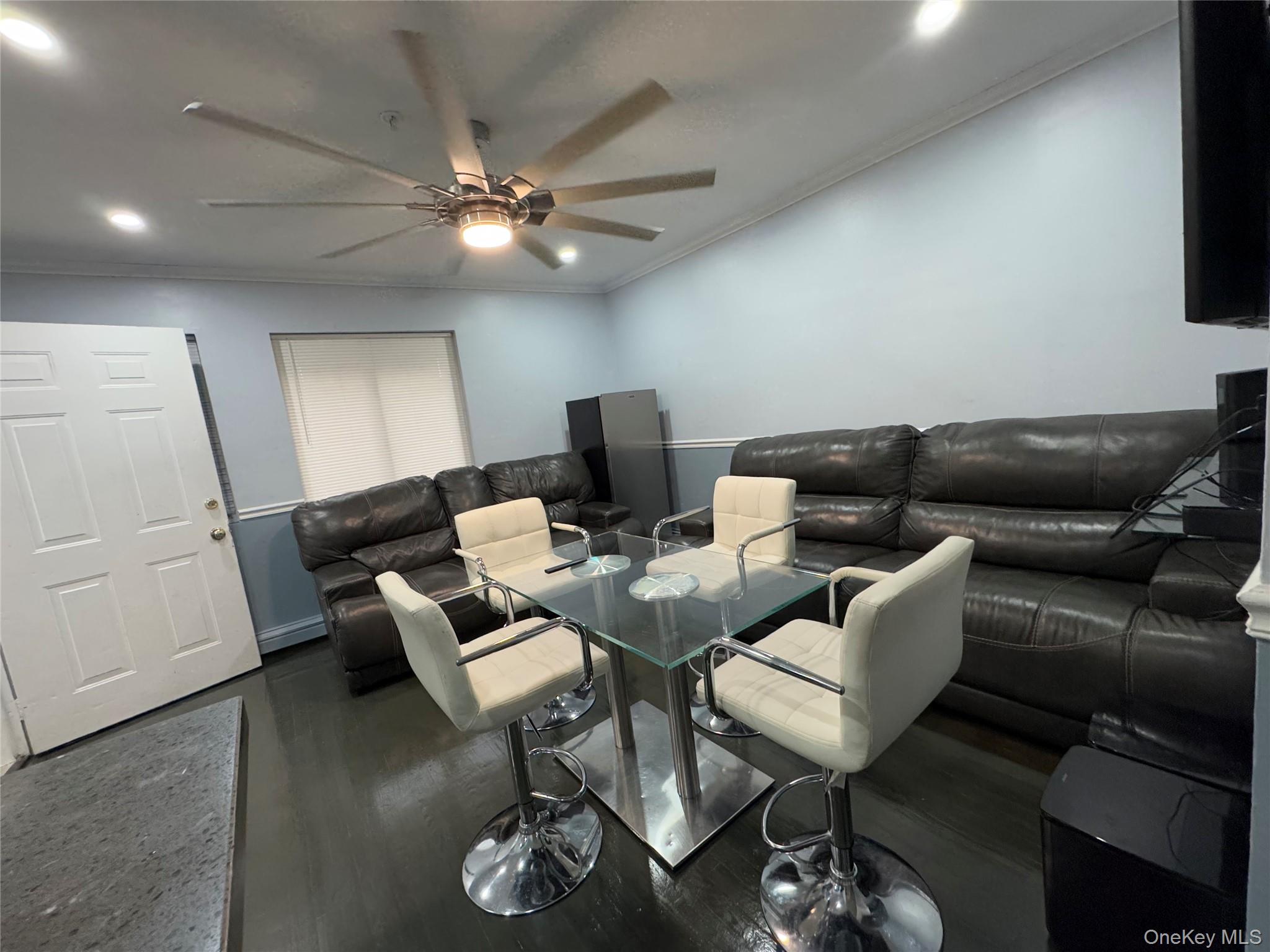 9 Harper Court, Bronx, NY 10466