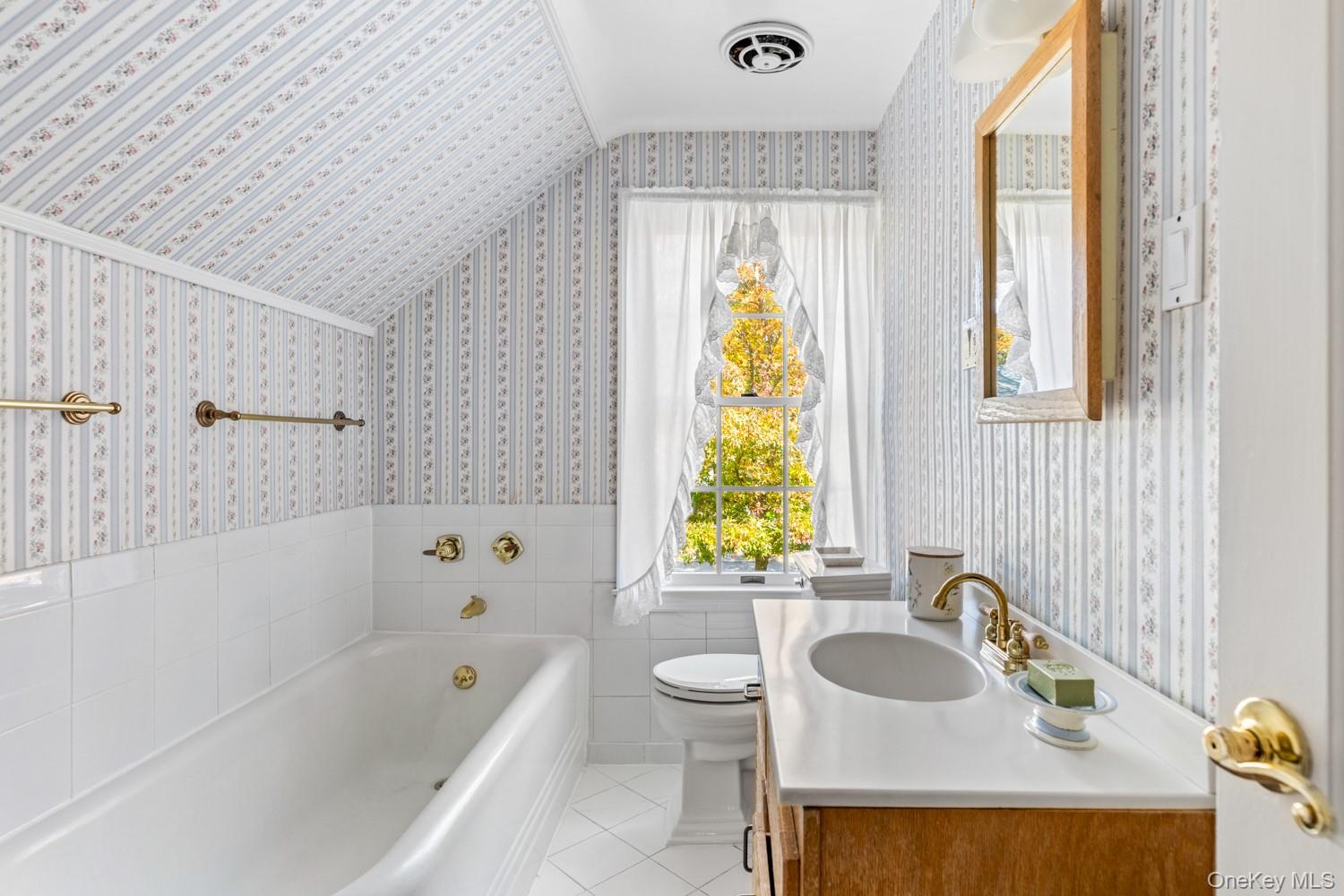 67 Bay Drive, Massapequa, NY 11758