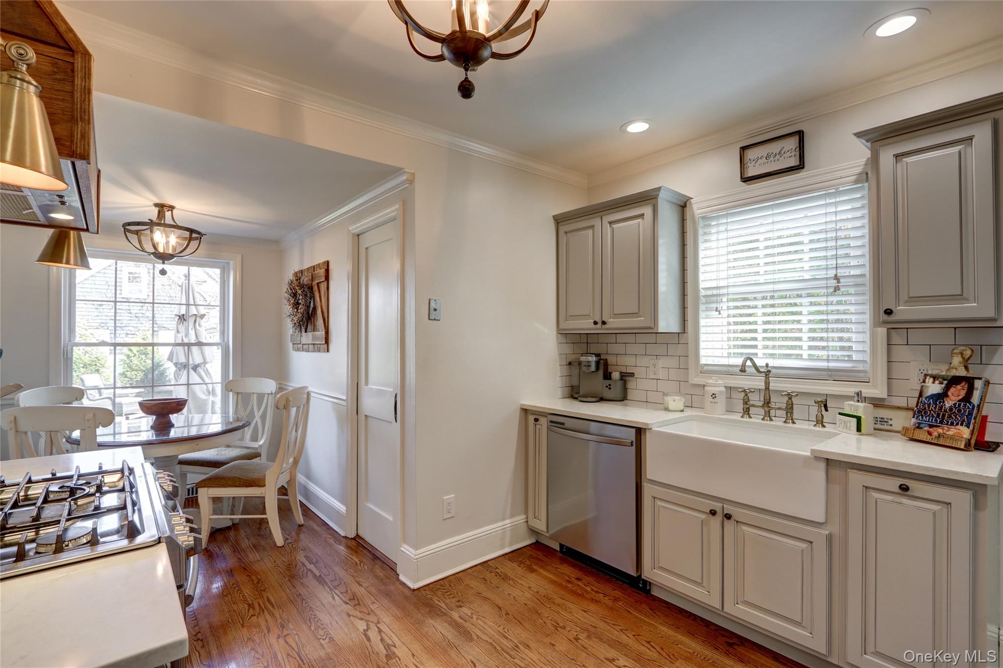 45 Woodland Avenue, Rockville Centre, NY 11570