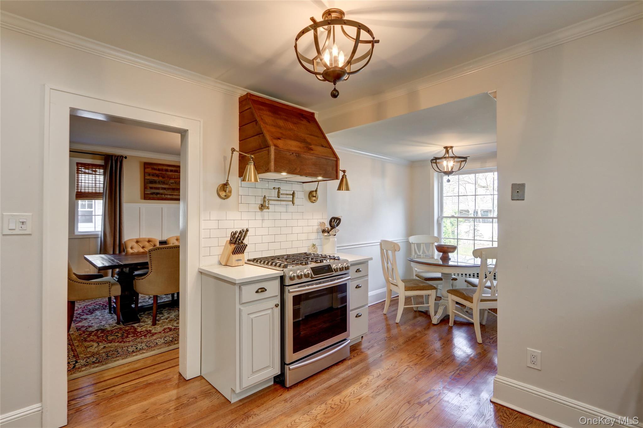 45 Woodland Avenue, Rockville Centre, NY 11570