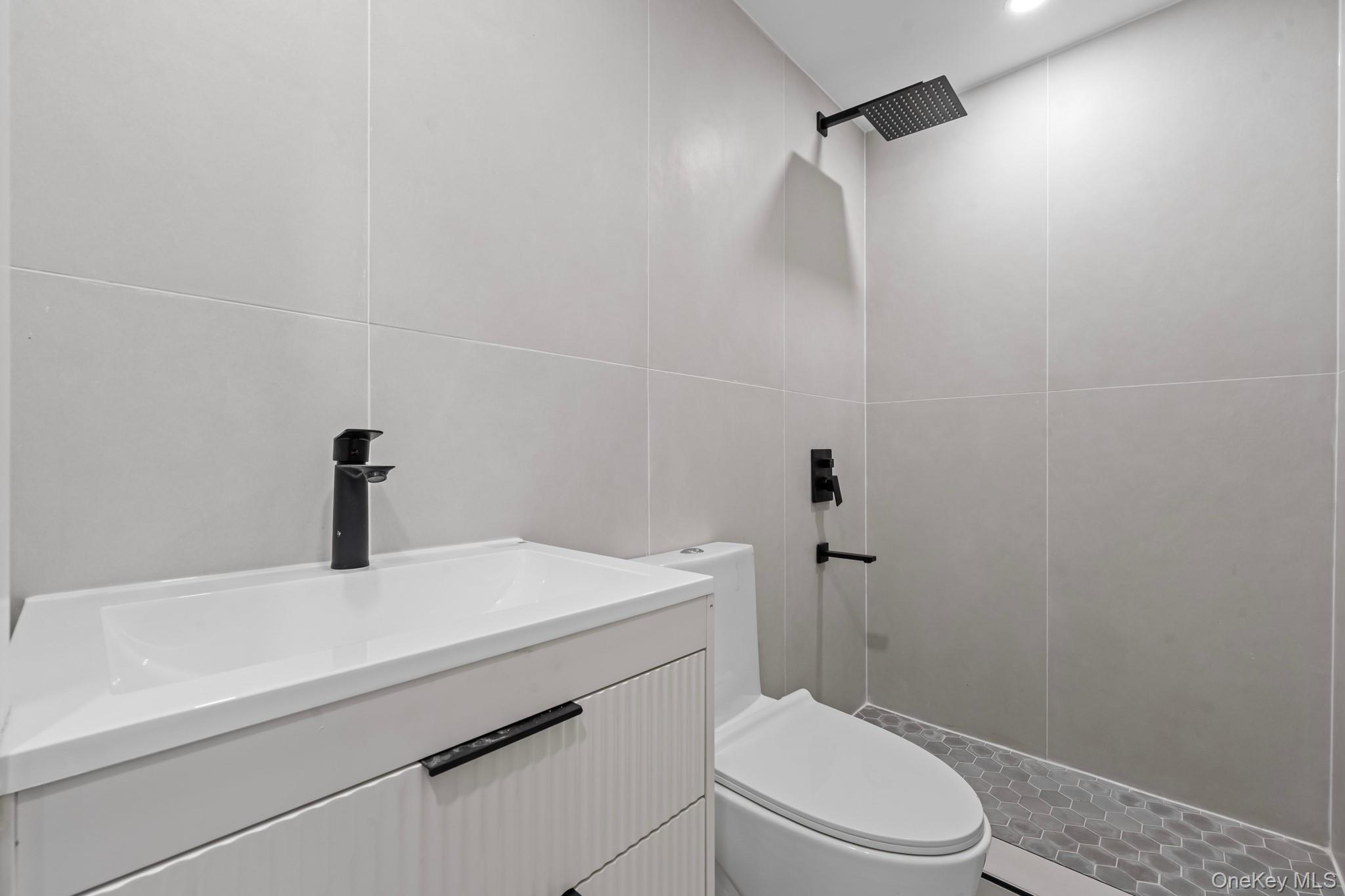 21931 133rd Avenue, Laurelton, NY 11413