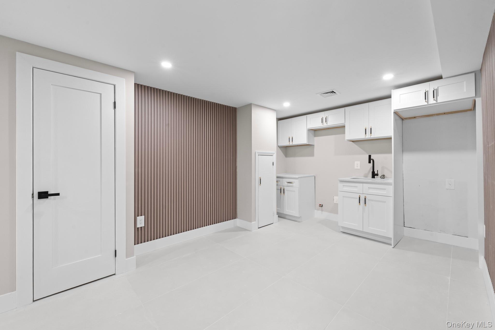 21931 133rd Avenue, Laurelton, NY 11413