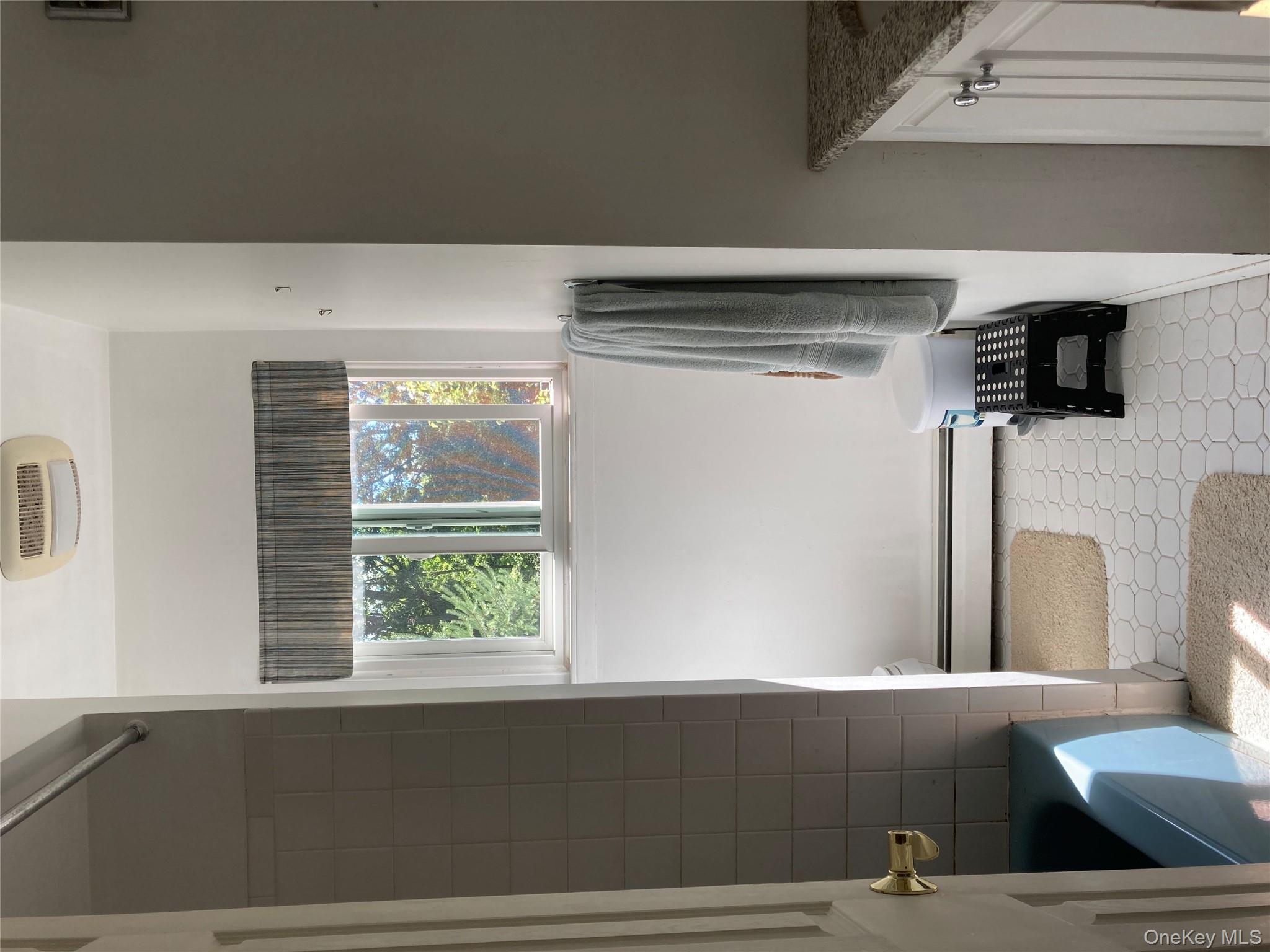 5 Carry Court, South Setauket, NY 11720