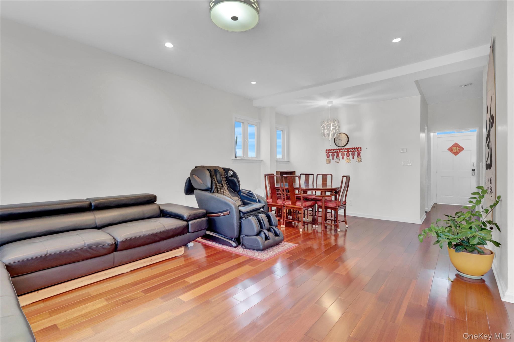 83-27 Commonwealth Boulevard, Bellerose, NY 11426