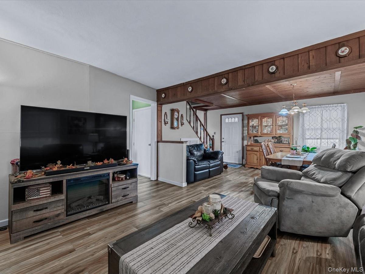 140 Jerusalem Avenue, Levittown, NY 11756