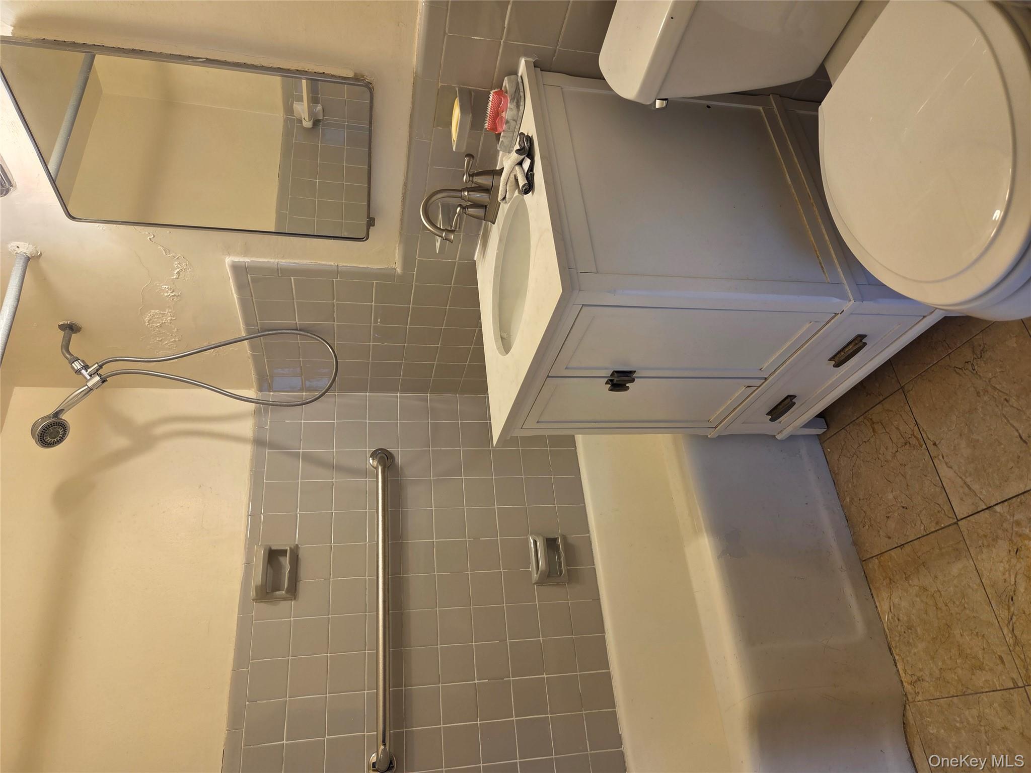 4 Fordham hill Oval # 7H, Bronx, NY 10468