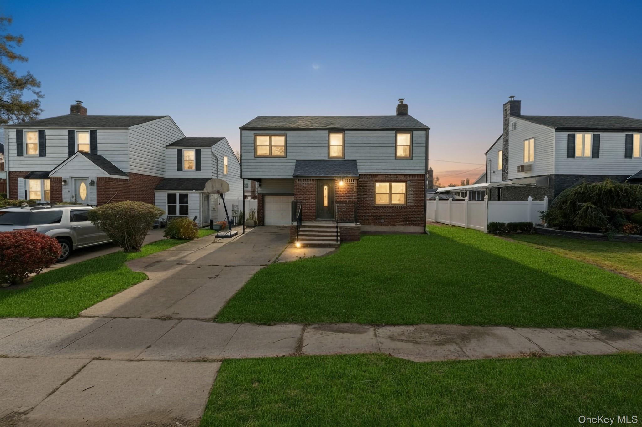 171 Fallon Avenue, Elmont, NY 11003