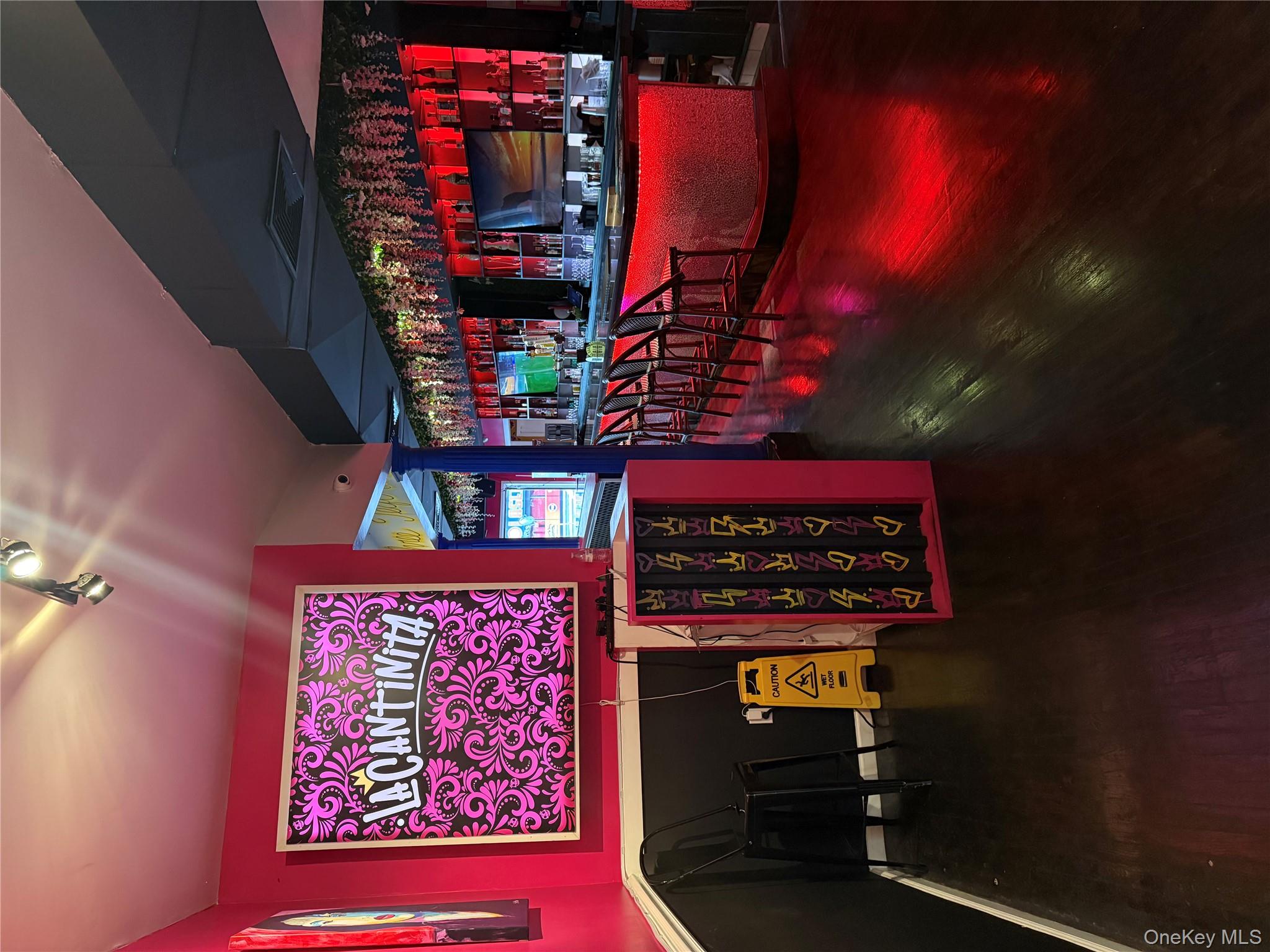 2715 Hempstead Turnpike, Levittown, NY 11756