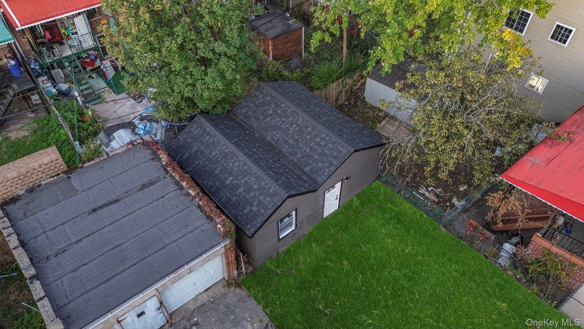 1143 E 224th Street, Bronx, NY 10466