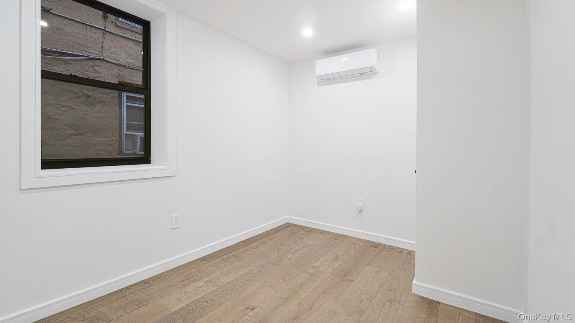 1143 E 224th Street, Bronx, NY 10466