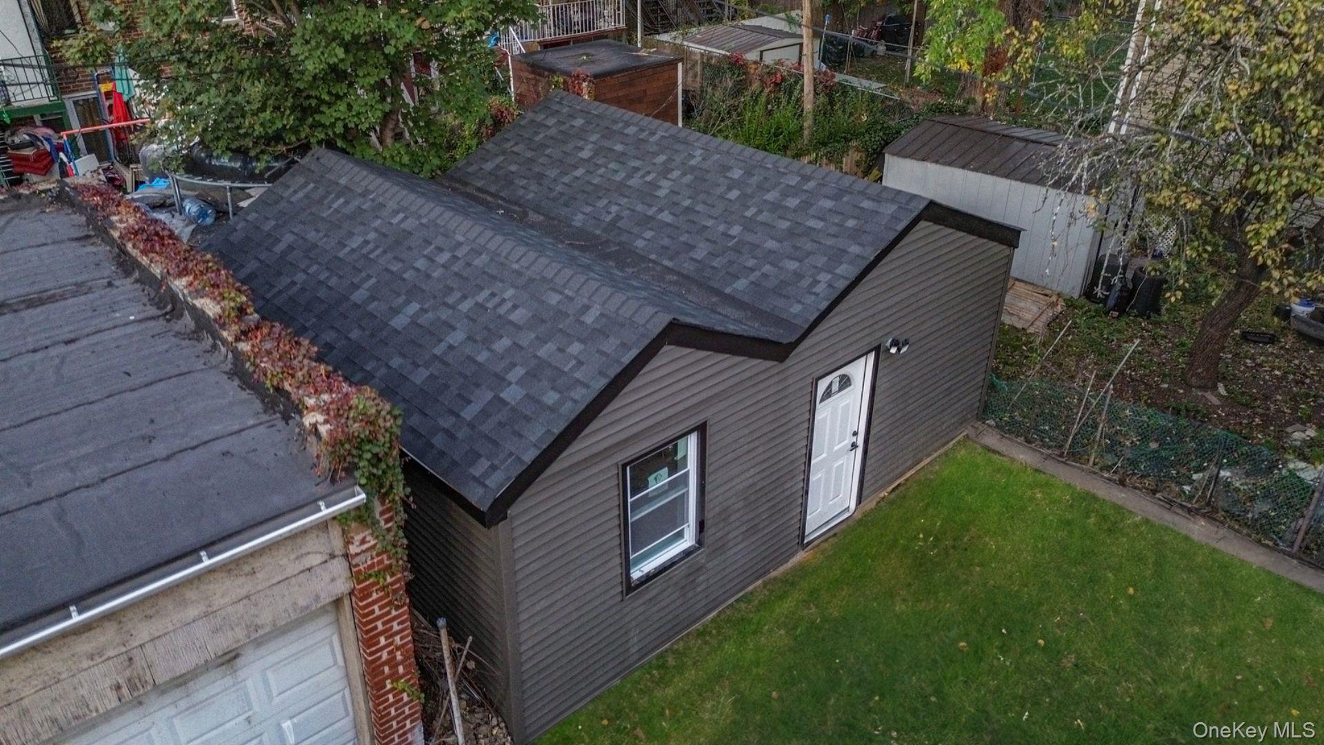 1143 E 224th Street, Bronx, NY 10466