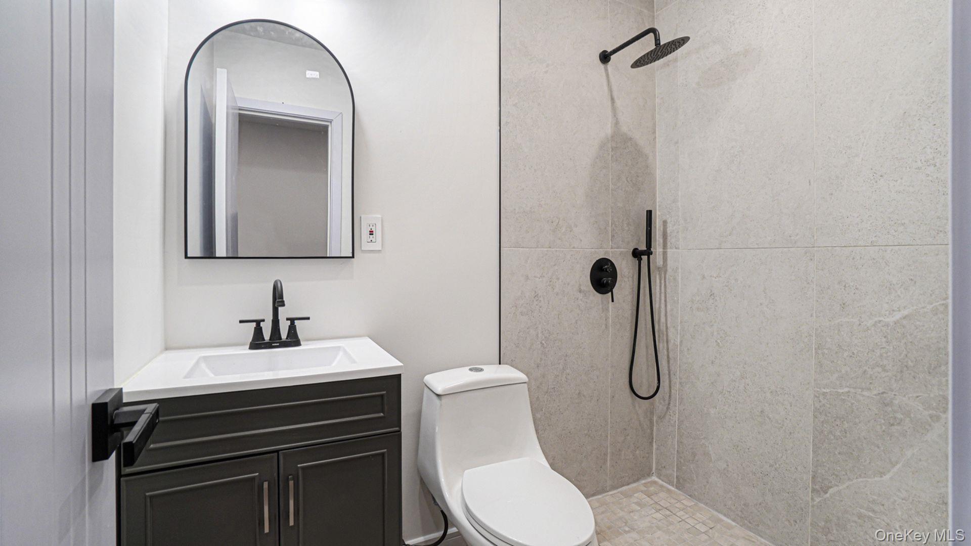 1143 E 224th Street, Bronx, NY 10466