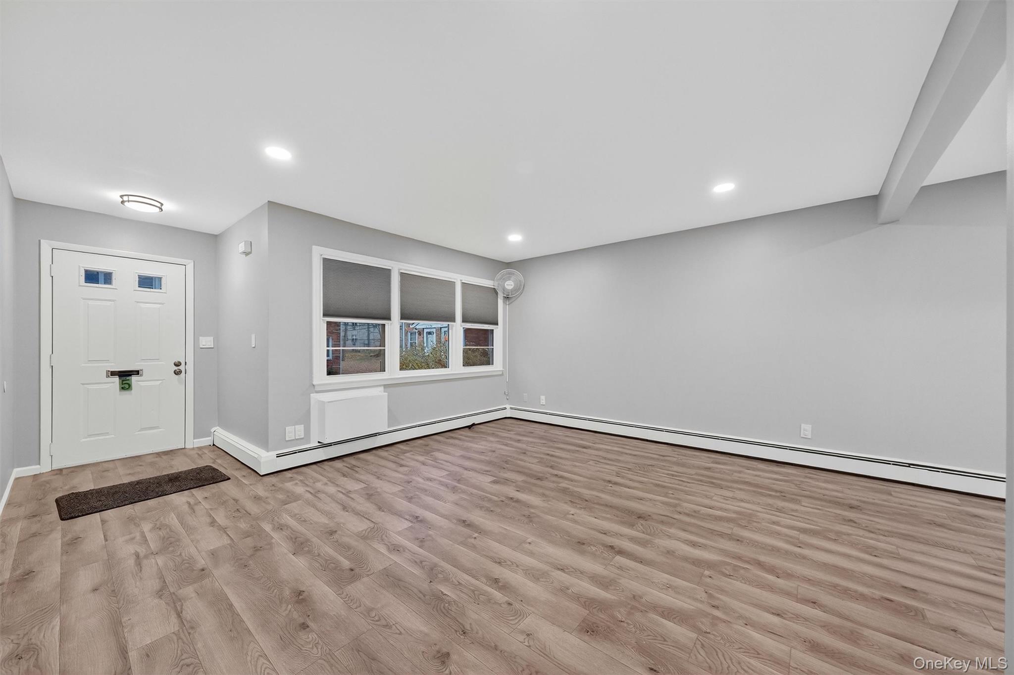 2710 South Road # B5, Poughkeepsie, NY 12601