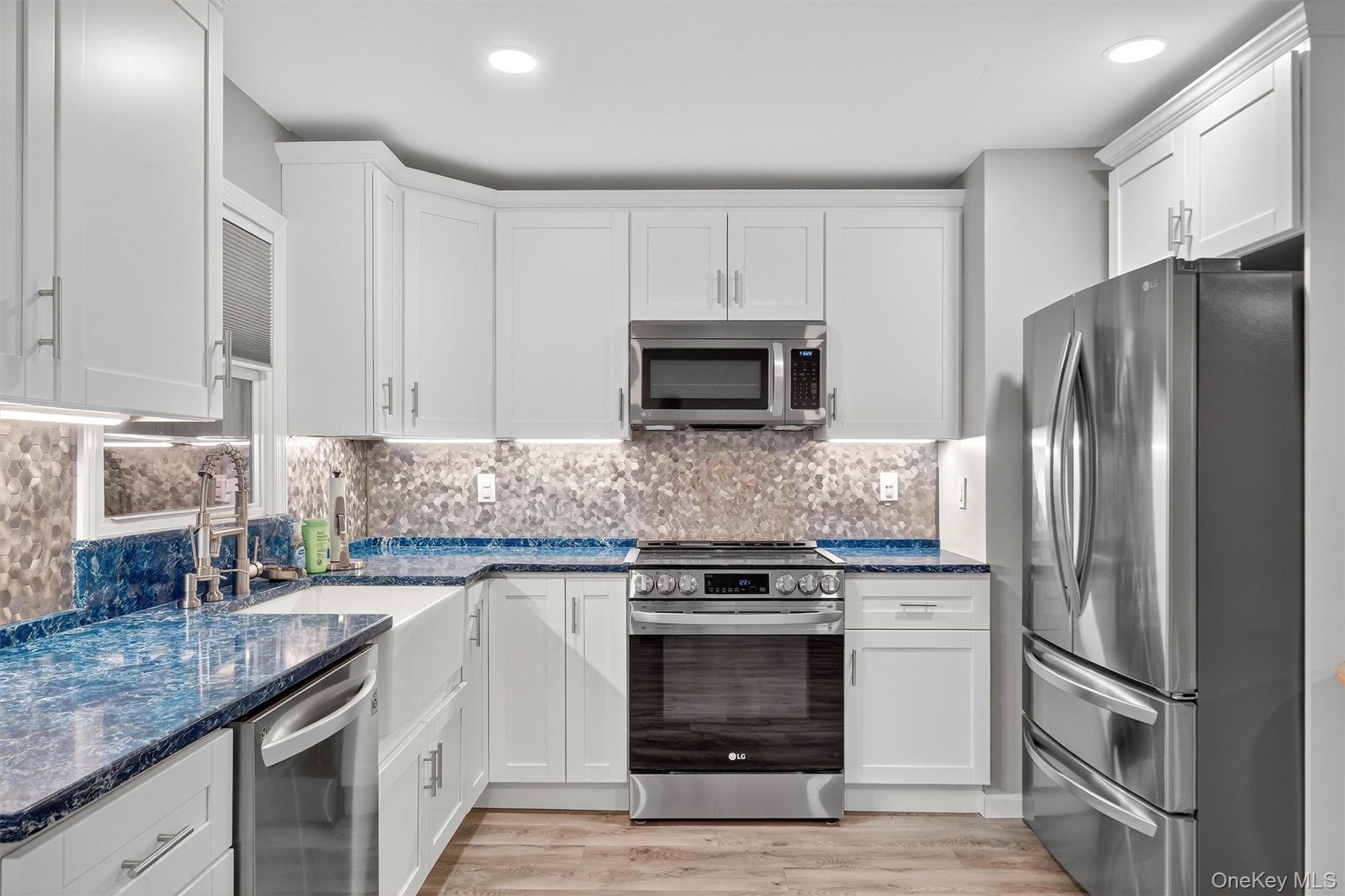 2710 South Road # B5, Poughkeepsie, NY 12601