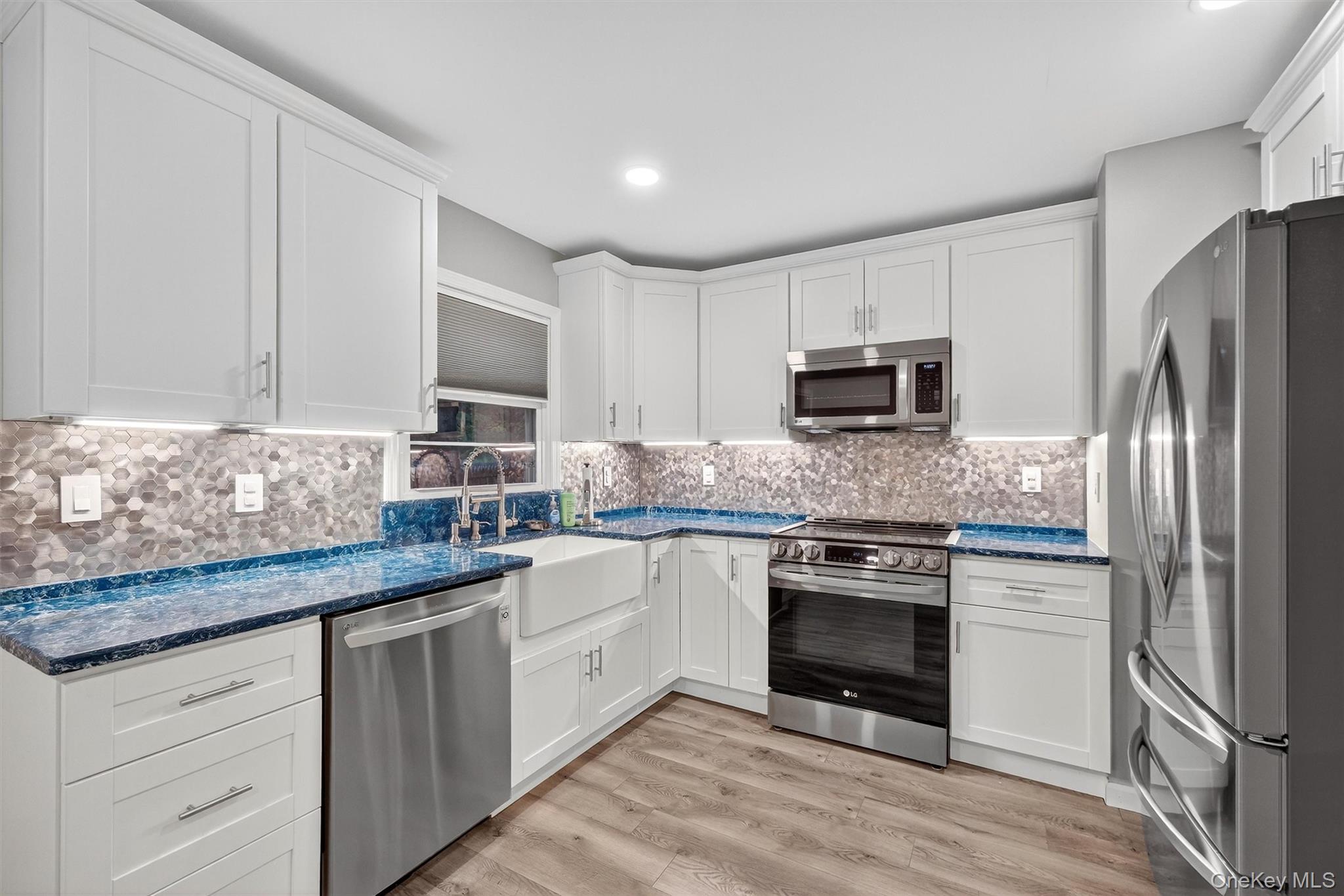 2710 South Road # B5, Poughkeepsie, NY 12601