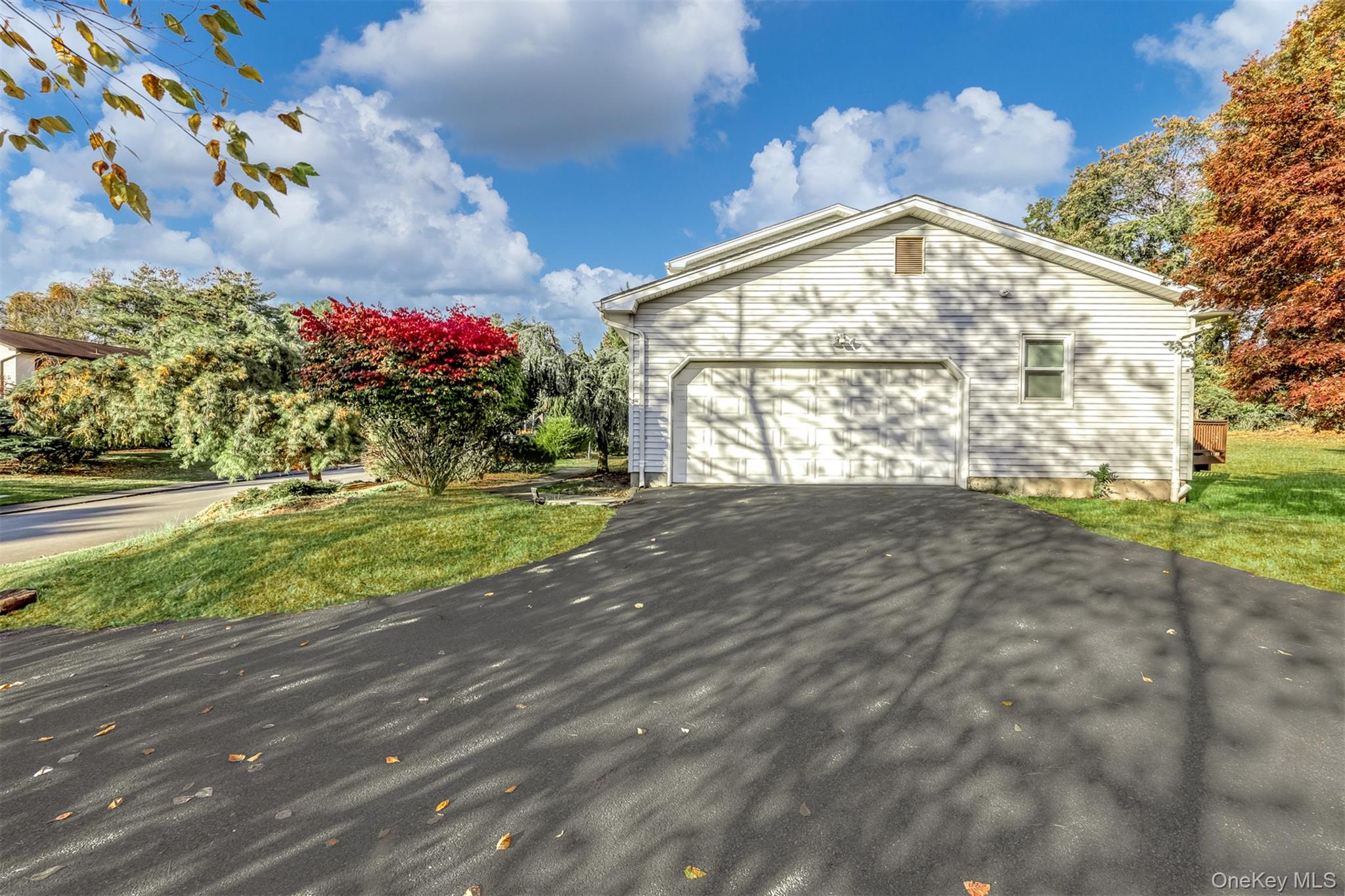 20 Lafayette Drive, New City, NY 10956