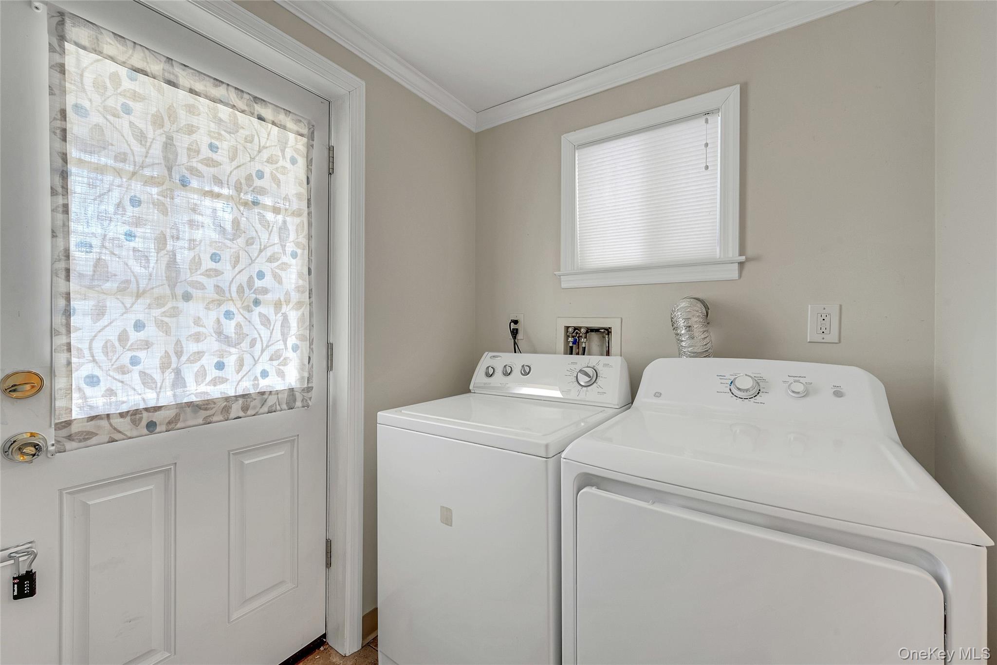 15 Andrew Road, Eastchester, NY 10709