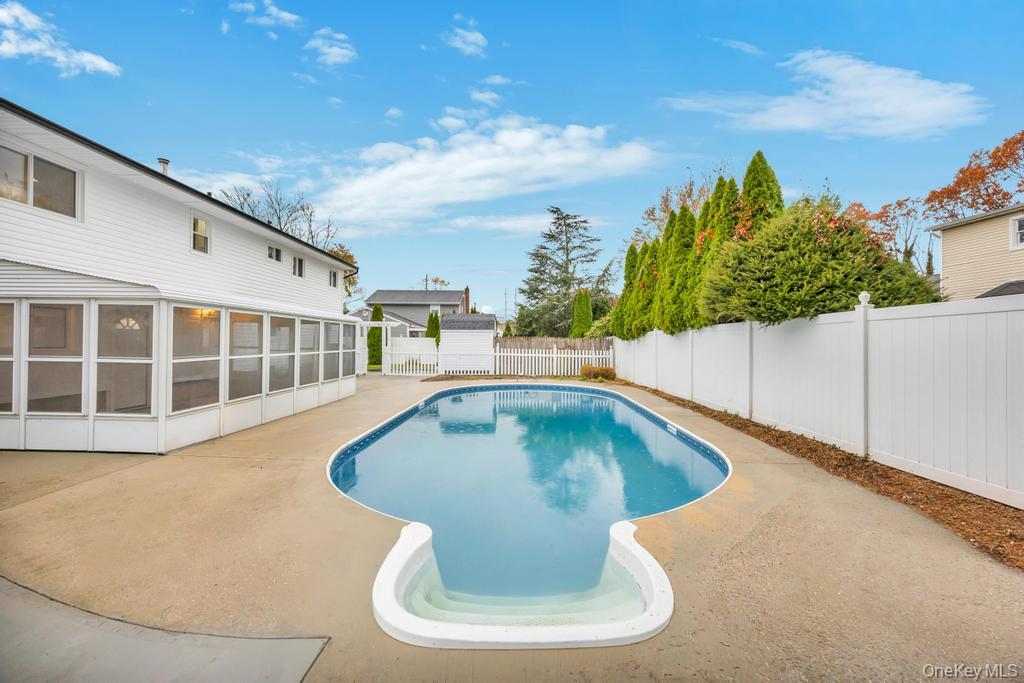 331 Gillette Street, Dix Hills, NY 11746