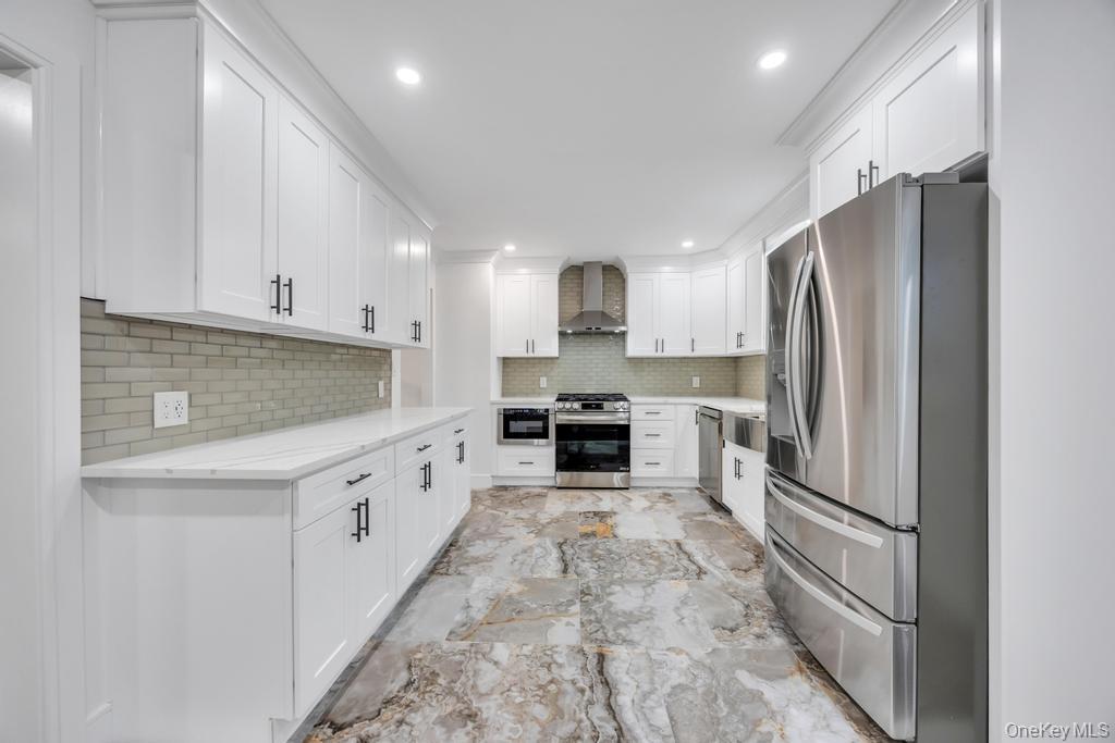 331 Gillette Street, Dix Hills, NY 11746